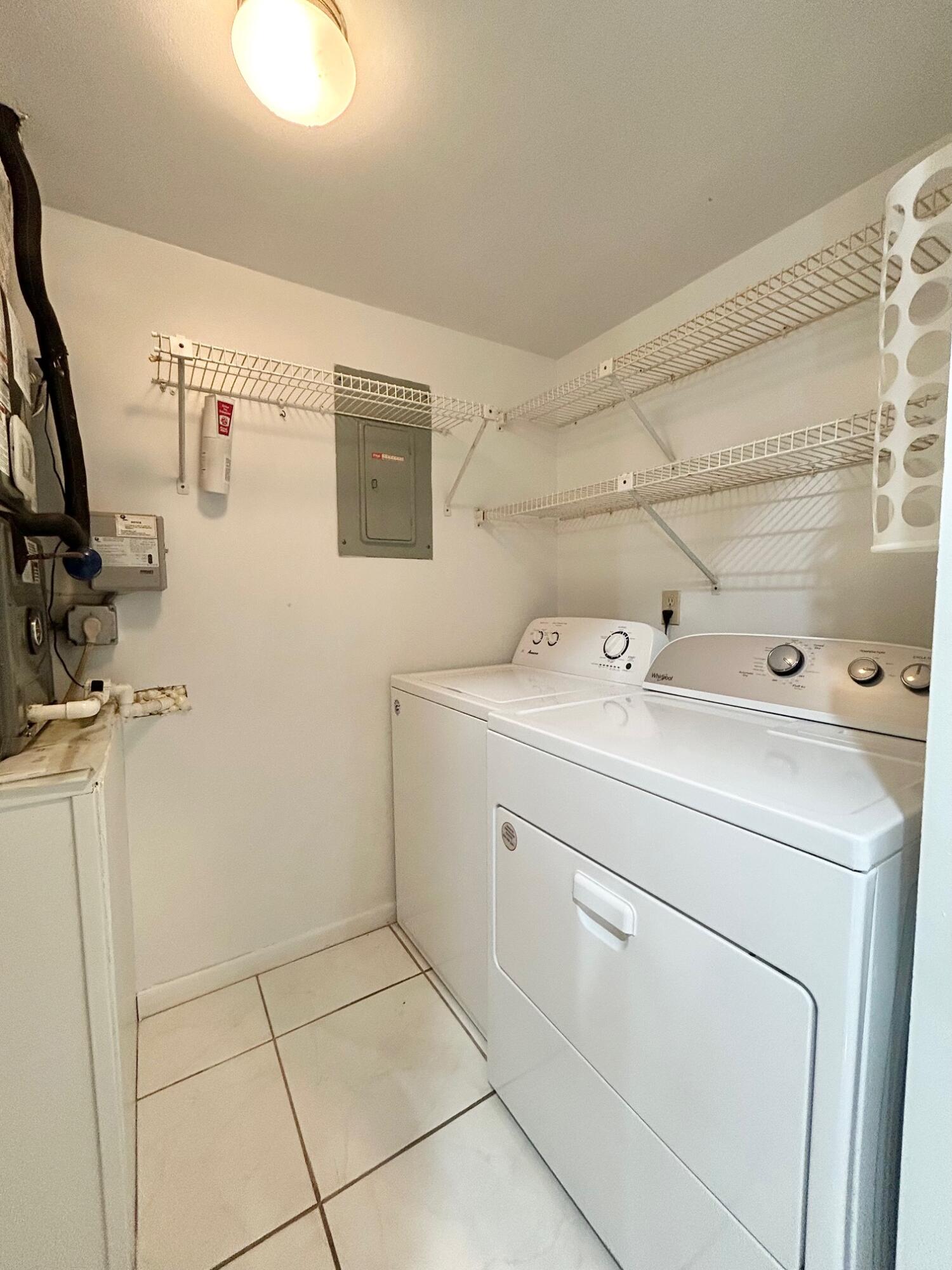 433 Pine Glen Lane C2 Property Photo 16