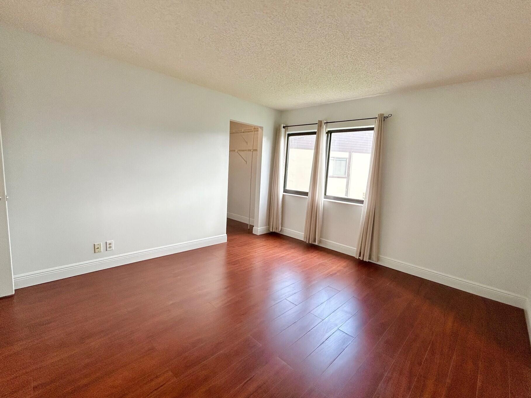 433 Pine Glen Lane C2 Property Photo 19