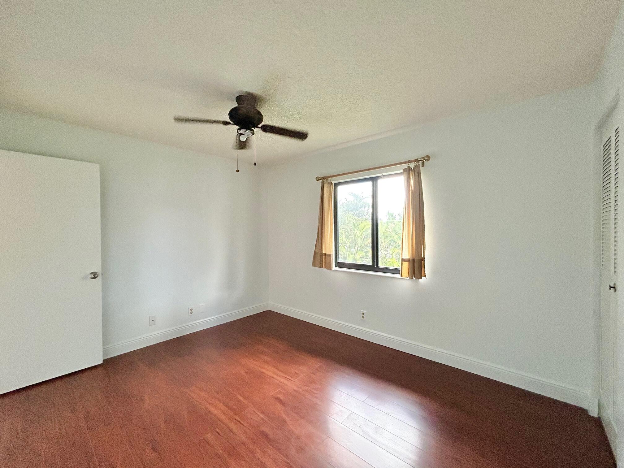 433 Pine Glen Lane C2 Property Photo 28