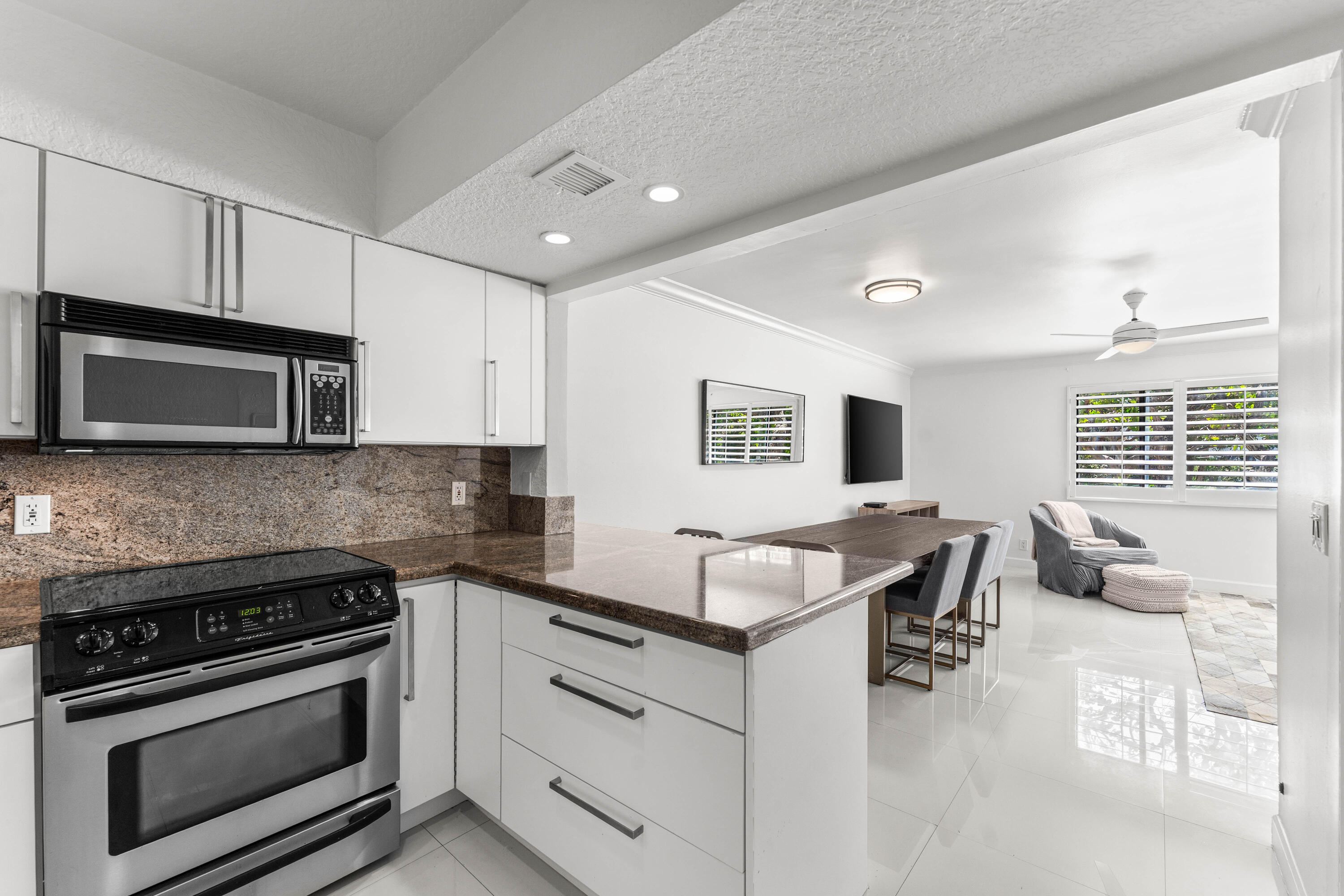 250 S Ocean Boulevard 269 Property Photo 11