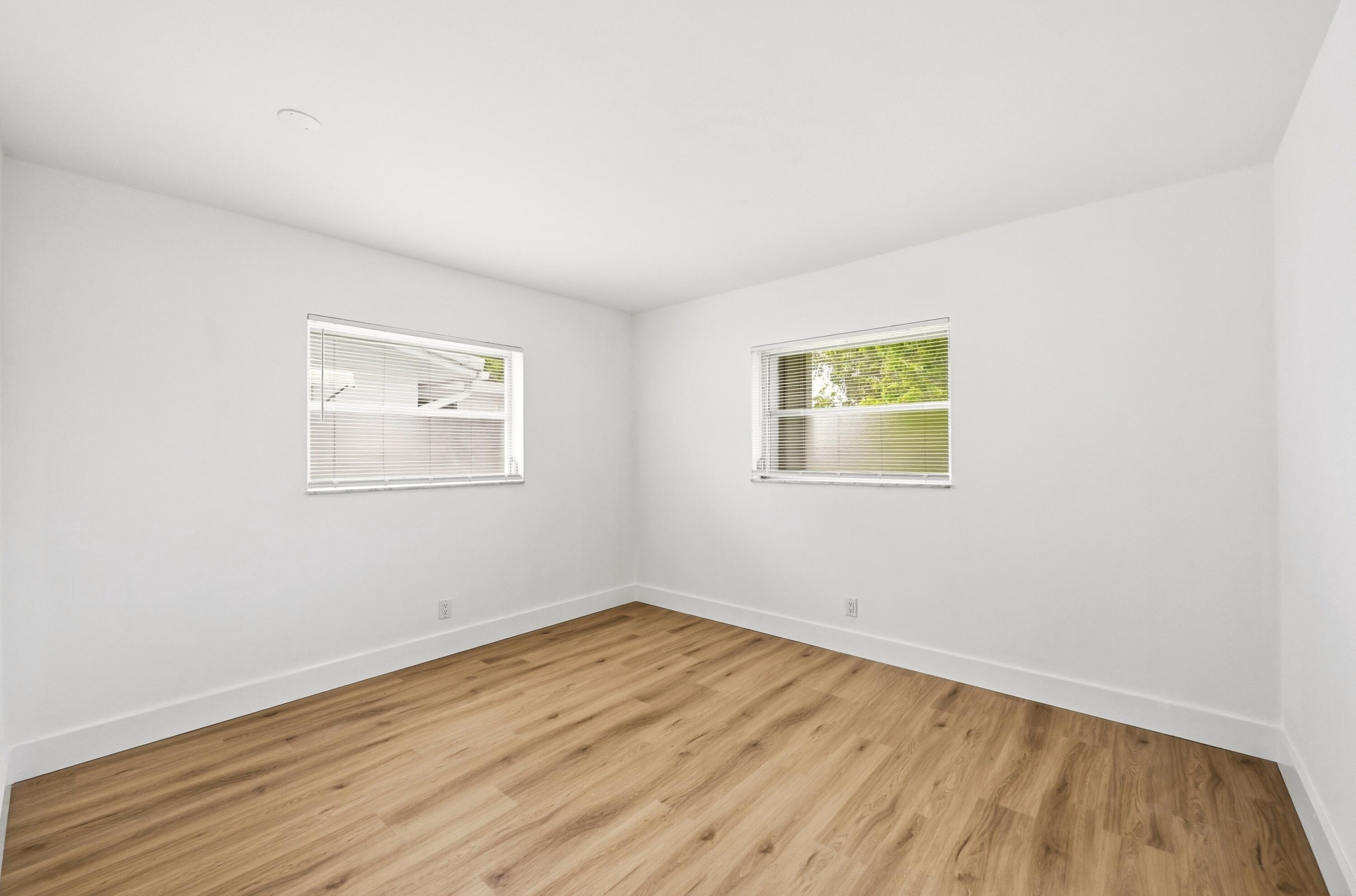 8410 Nw 59th Place Property Photo 15