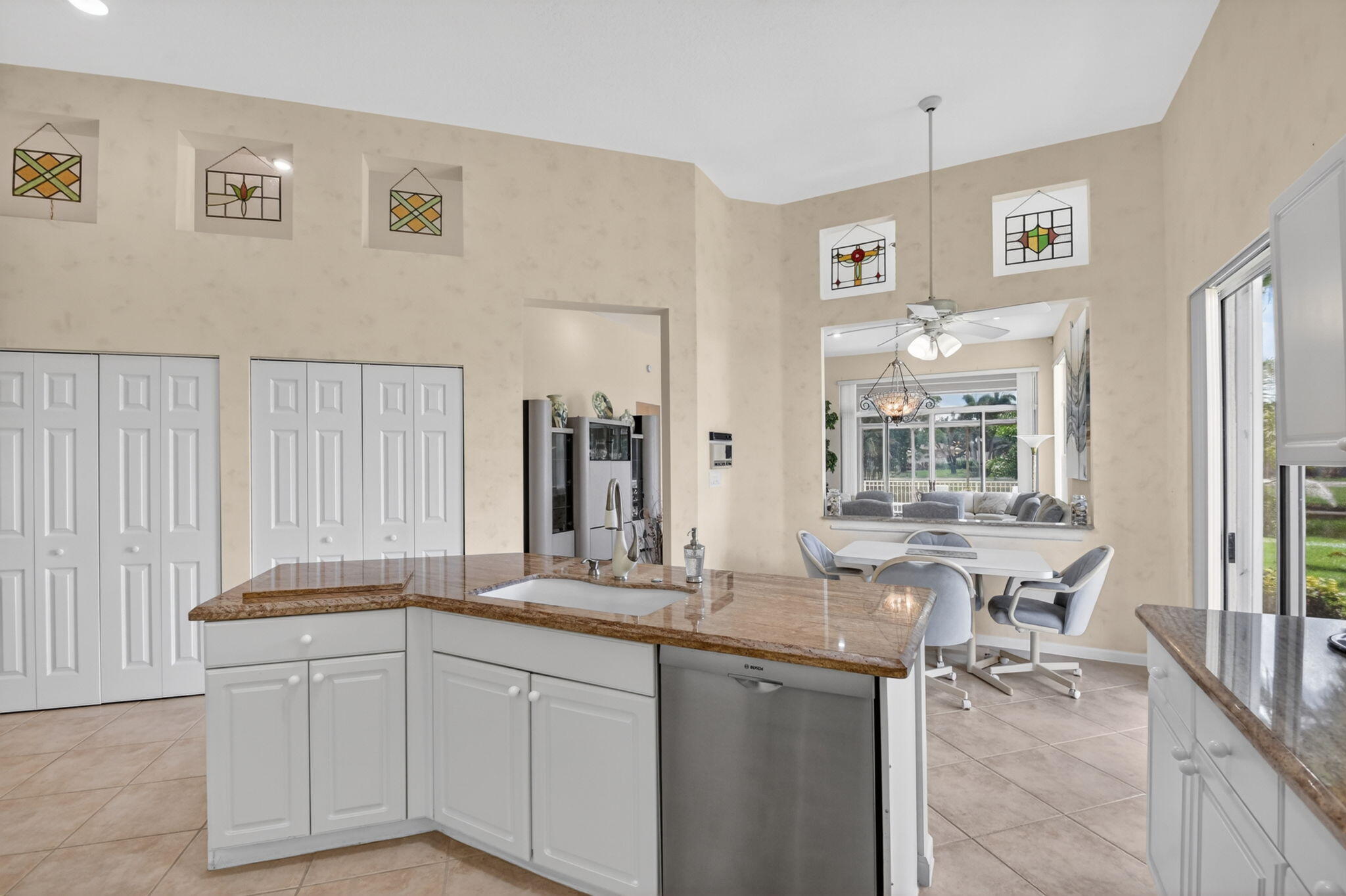 7760 Carrington Court Property Photo 16