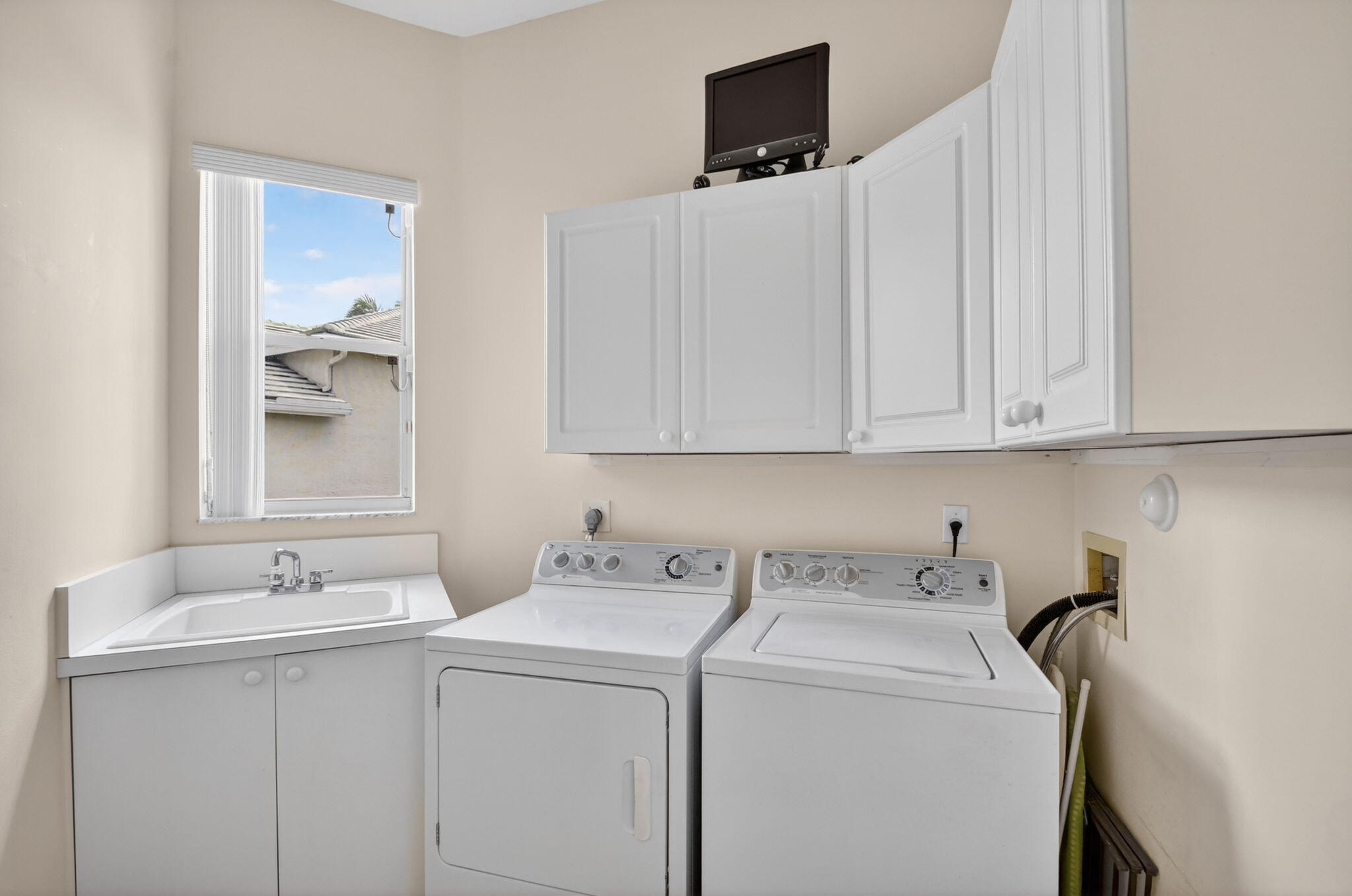 7760 Carrington Court Property Photo 44