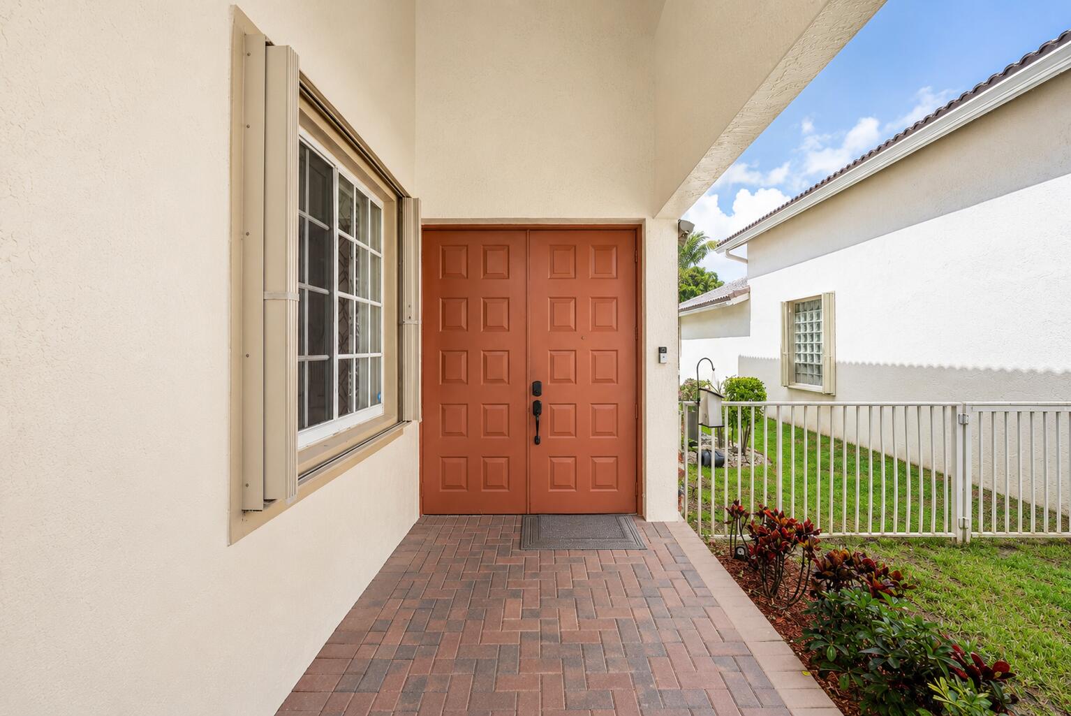 140 Bellezza Terrace Property Photo 3