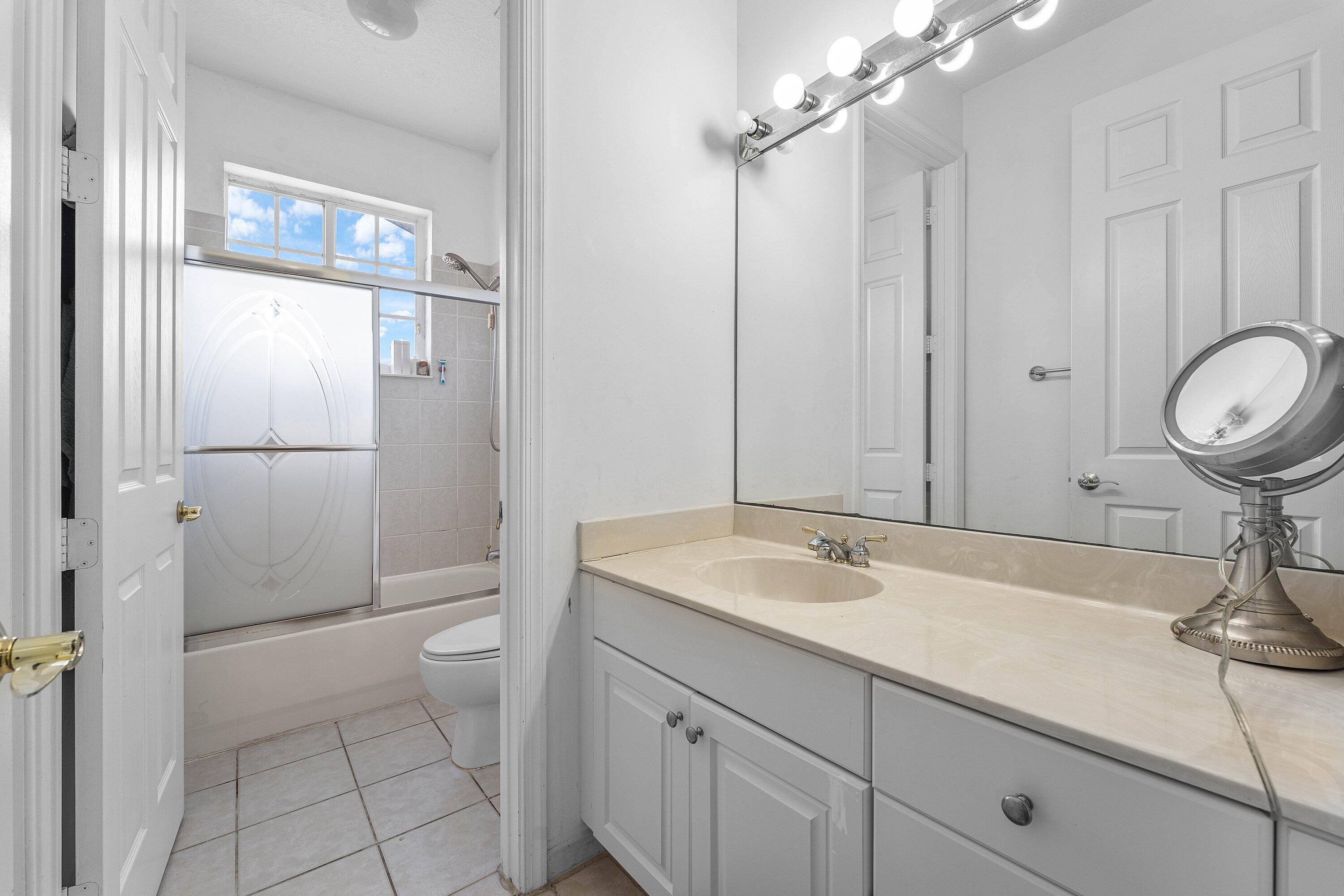 140 Bellezza Terrace Property Photo 31