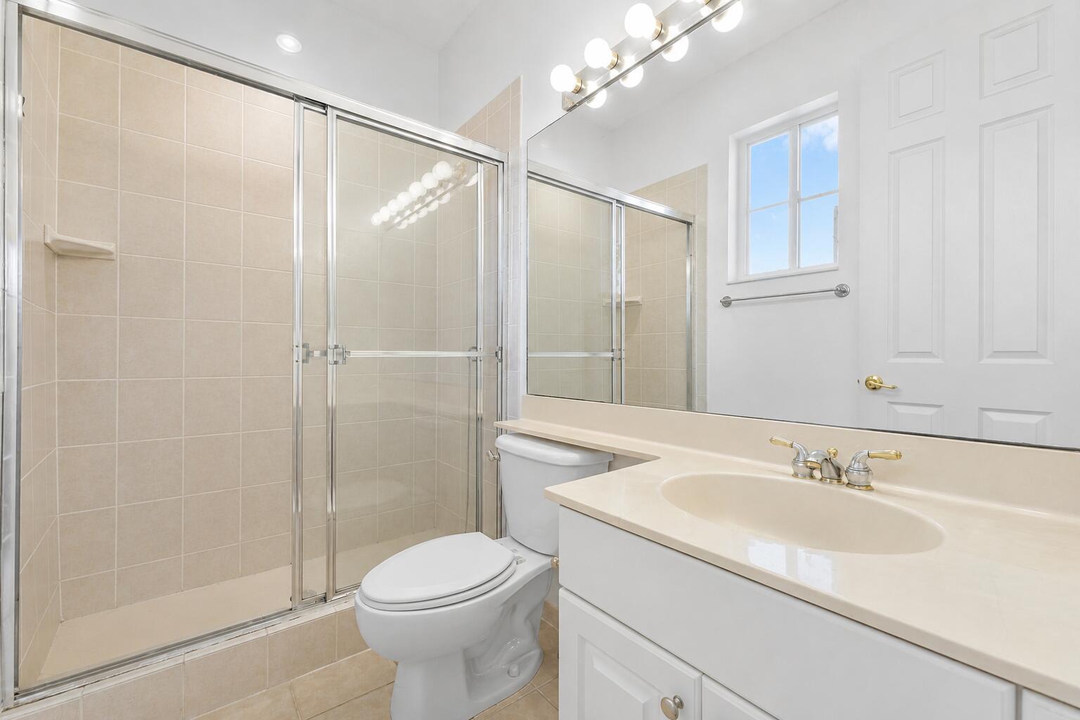 140 Bellezza Terrace Property Photo 32