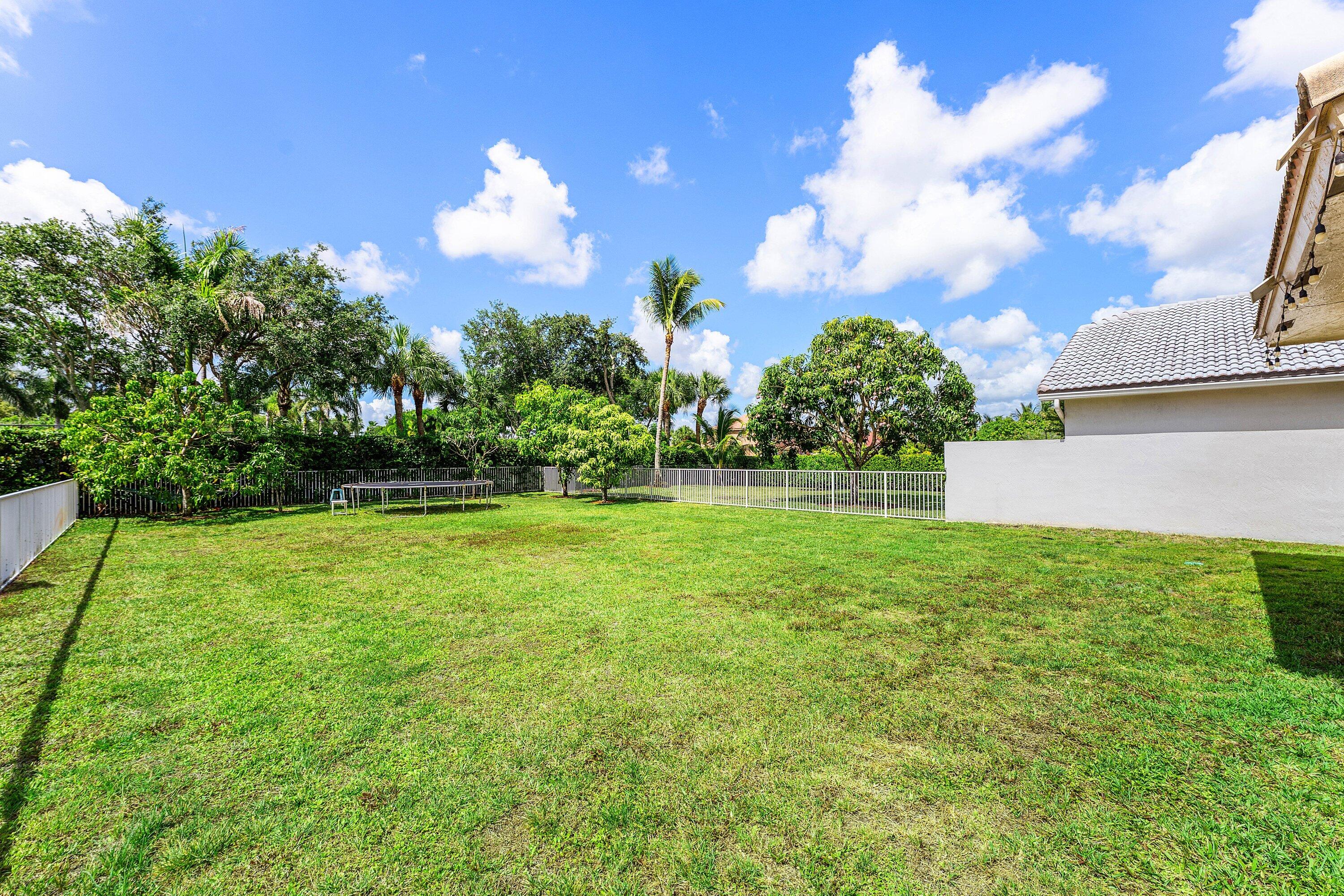 140 Bellezza Terrace Property Photo 35