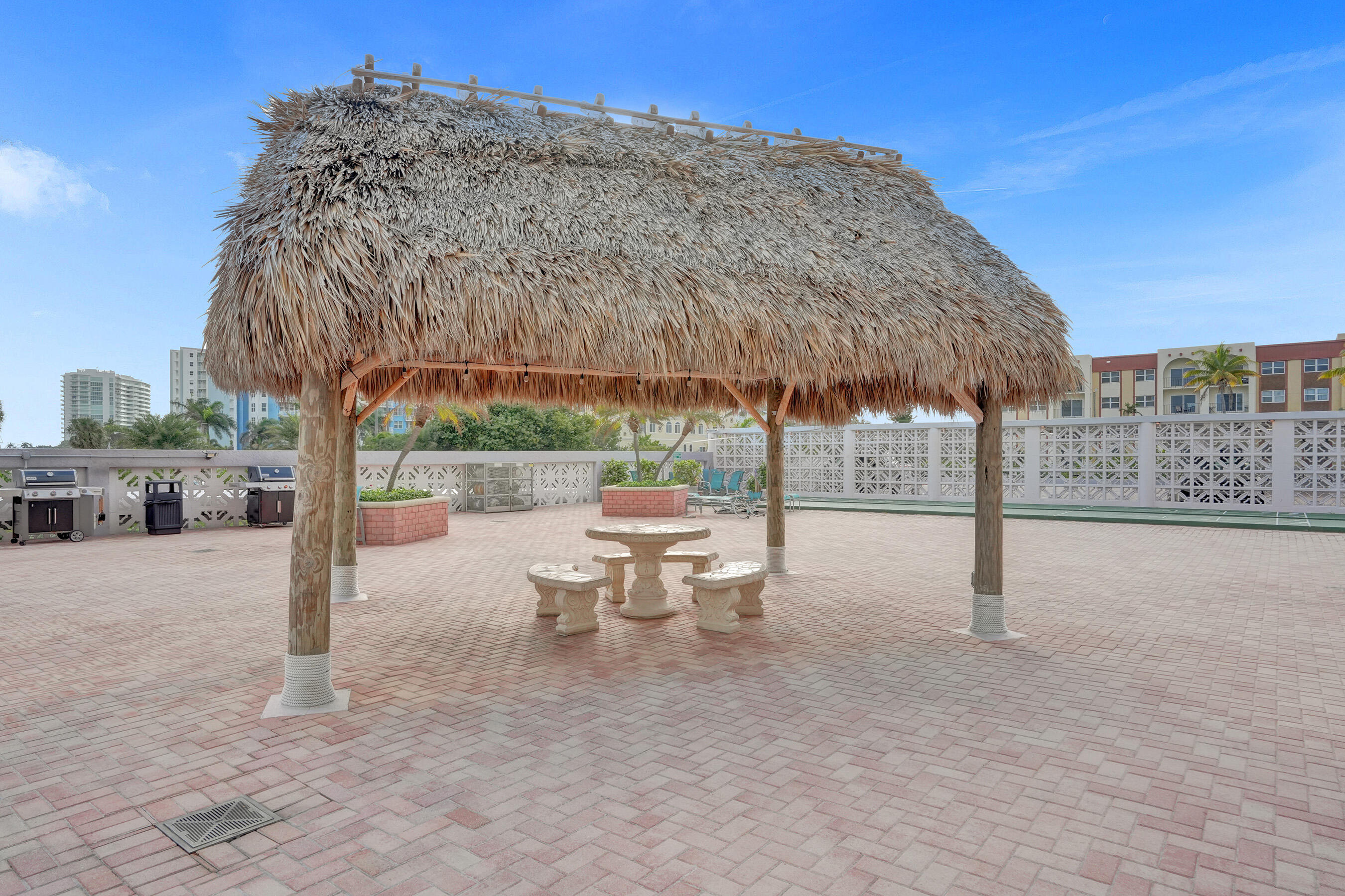 405 N Ocean Boulevard 305 Property Photo 23
