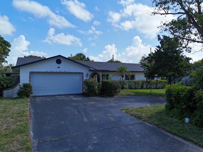 4639 Franwood Drive Property Photo 1