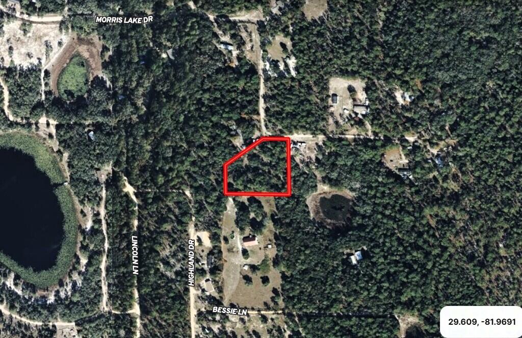 121 Susan Road Property Photo 2
