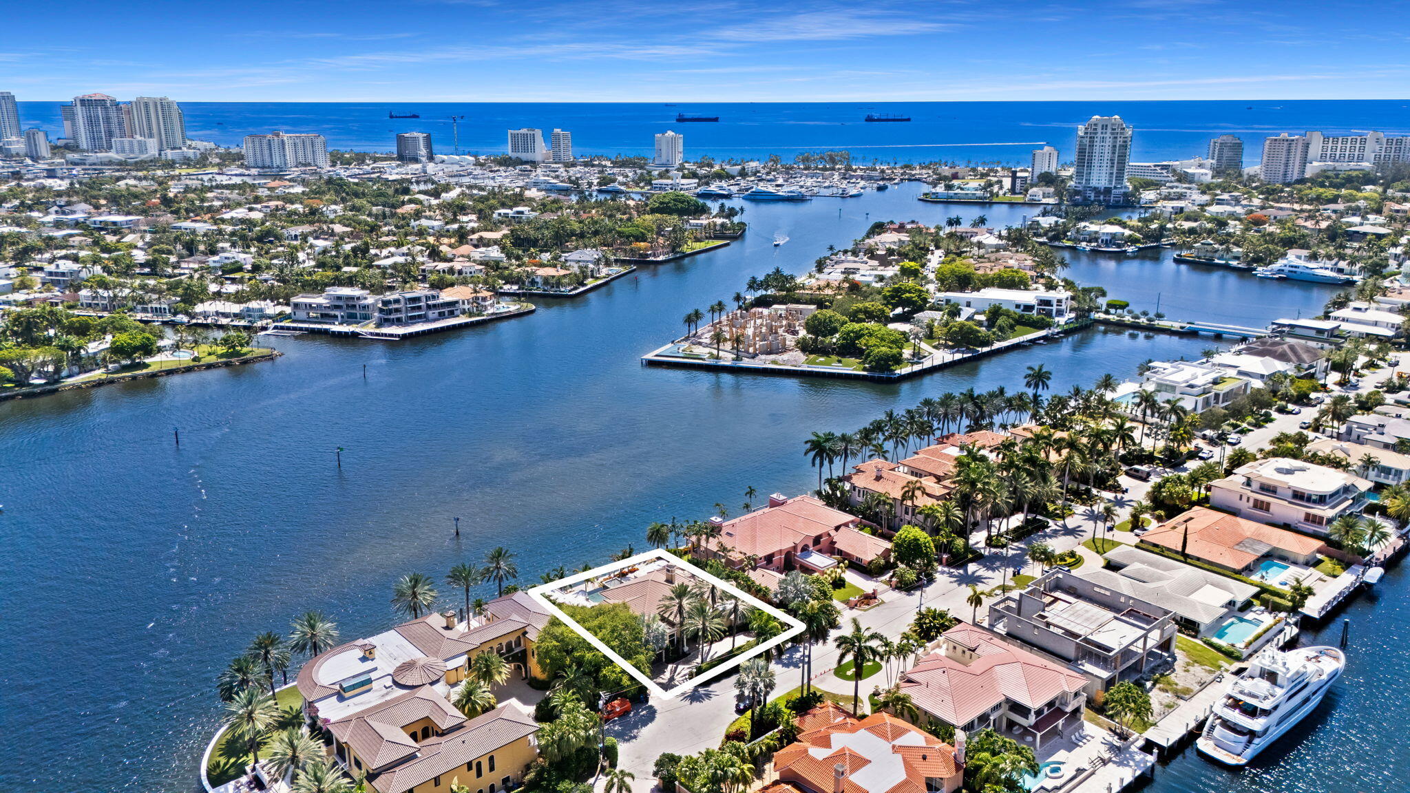3 Isla Bahia Drive Property Photo 1