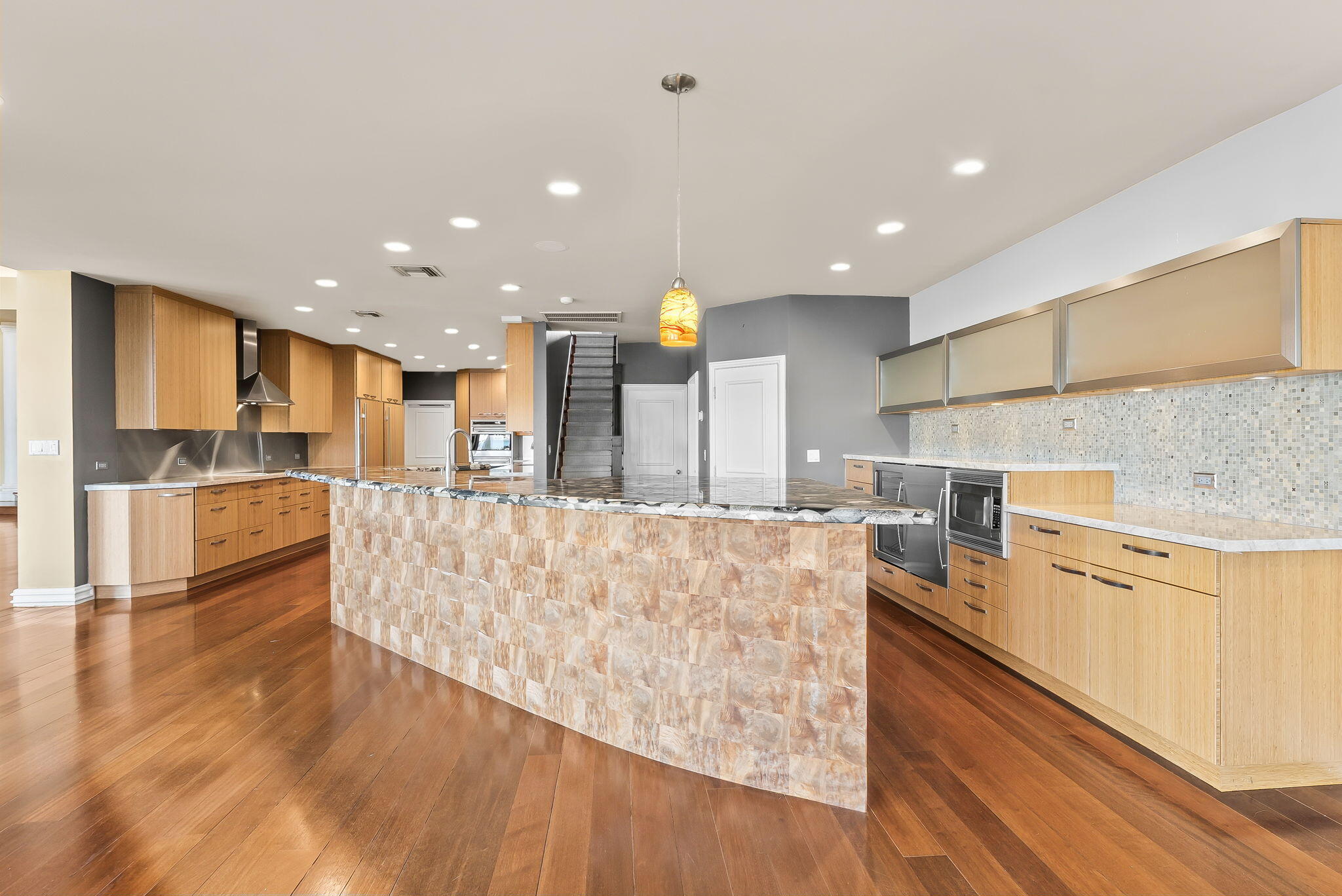 3 Isla Bahia Drive Property Photo 4