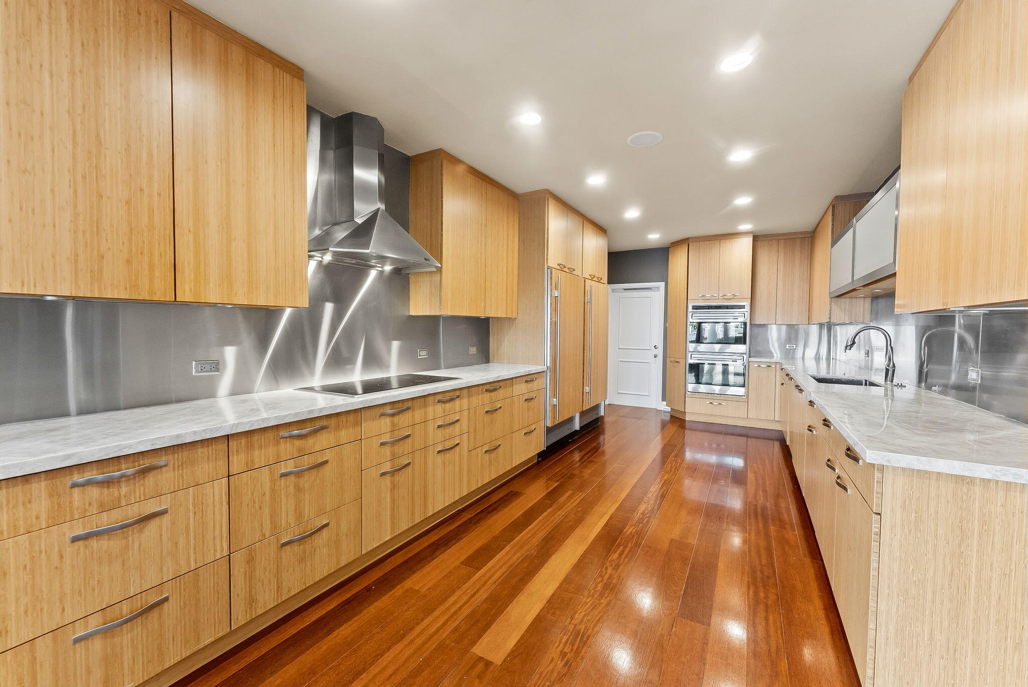 3 Isla Bahia Drive Property Photo 14