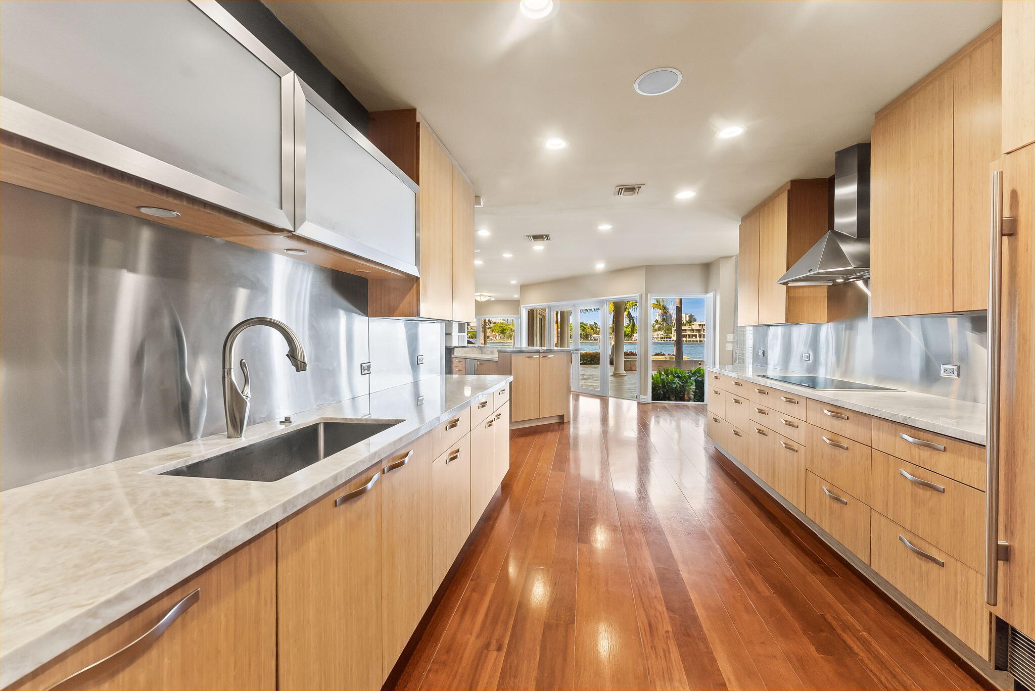 3 Isla Bahia Drive Property Photo 15