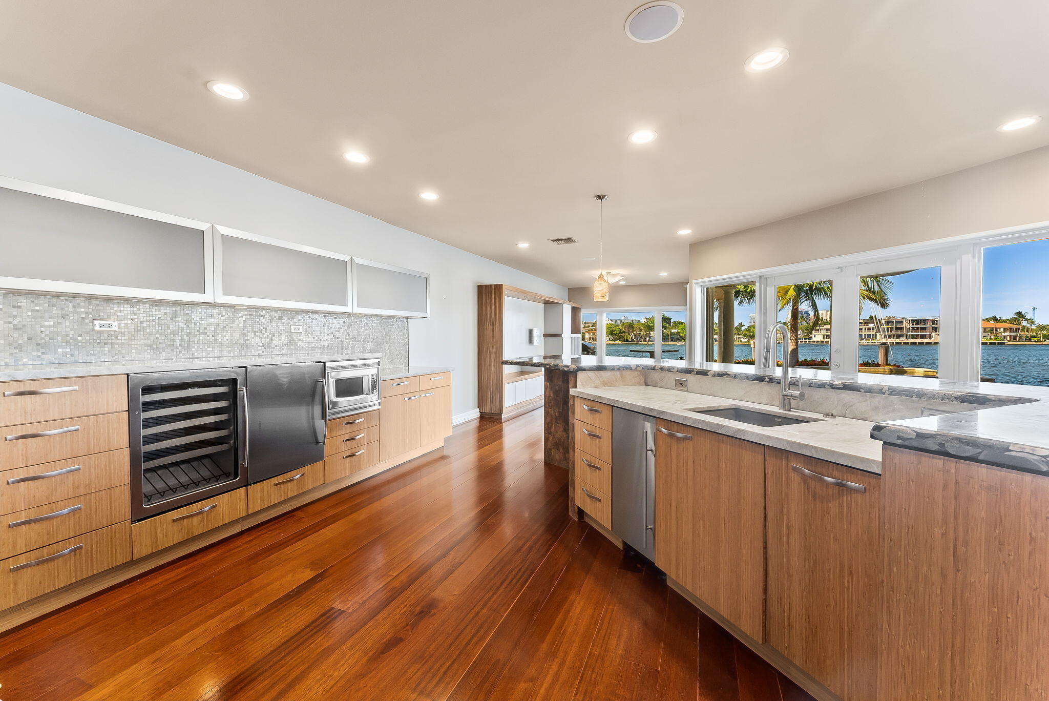 3 Isla Bahia Drive Property Photo 17
