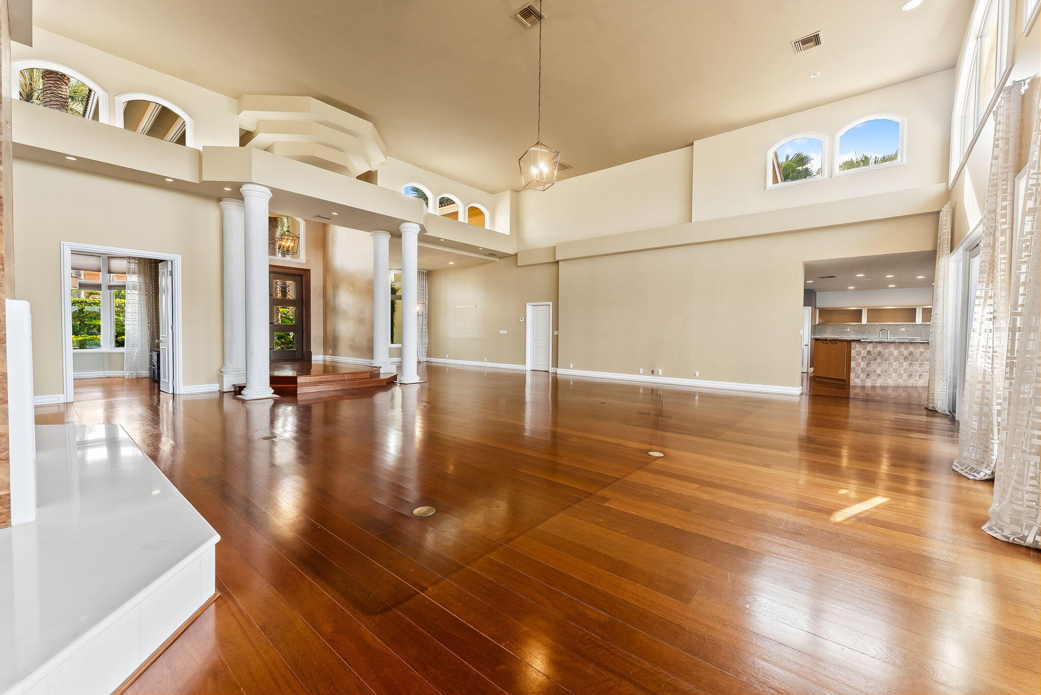3 Isla Bahia Drive Property Photo 23