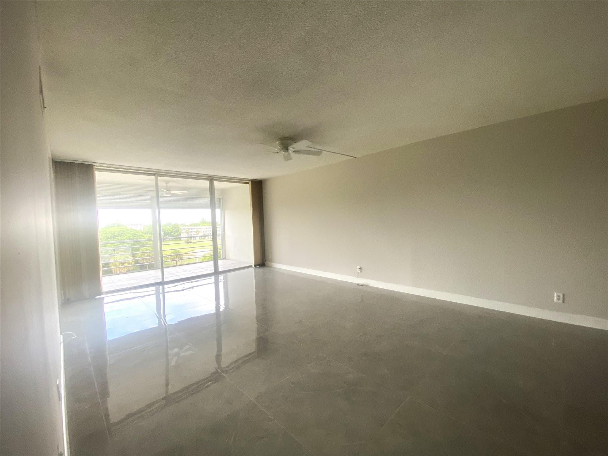 2671 S Course Drive 602 Property Photo 2