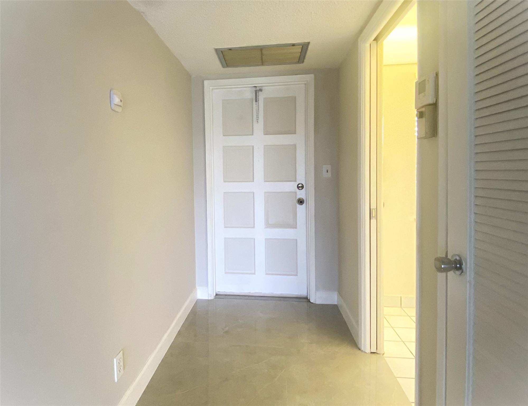 2671 S Course Drive 602 Property Photo 3
