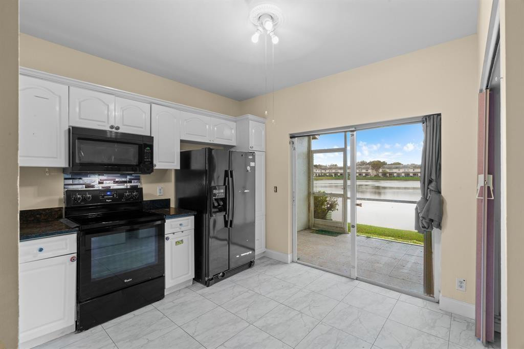 3168 Sw 49th Street Property Photo 10