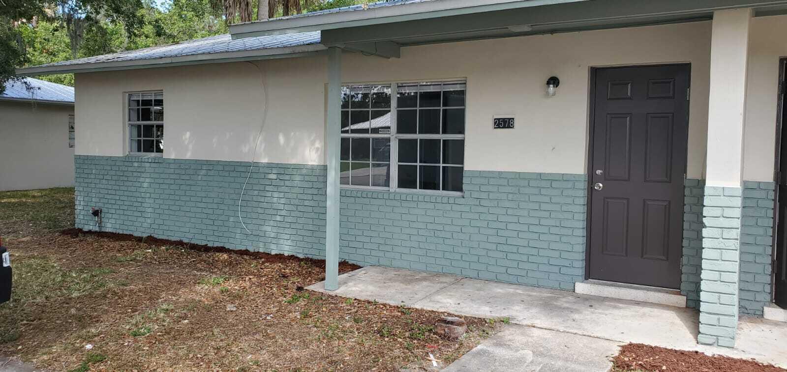 2578 Seneca Avenue Property Photo 4