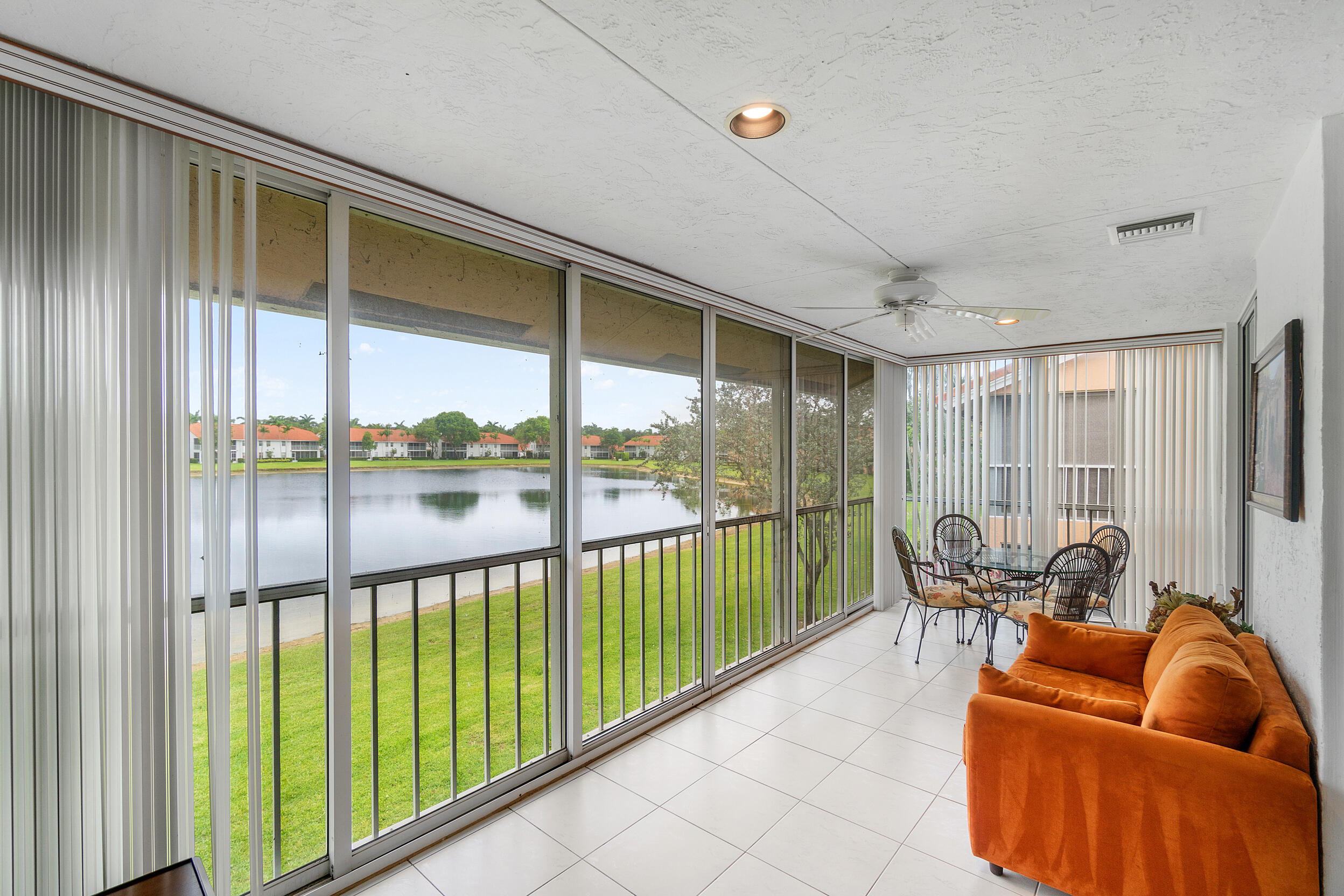 9829 Seacrest Circle 202 Property Photo 2