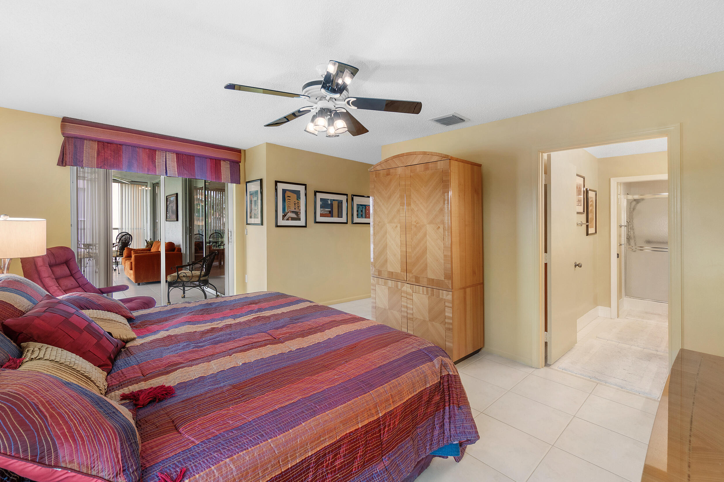 9829 Seacrest Circle 202 Property Photo 17