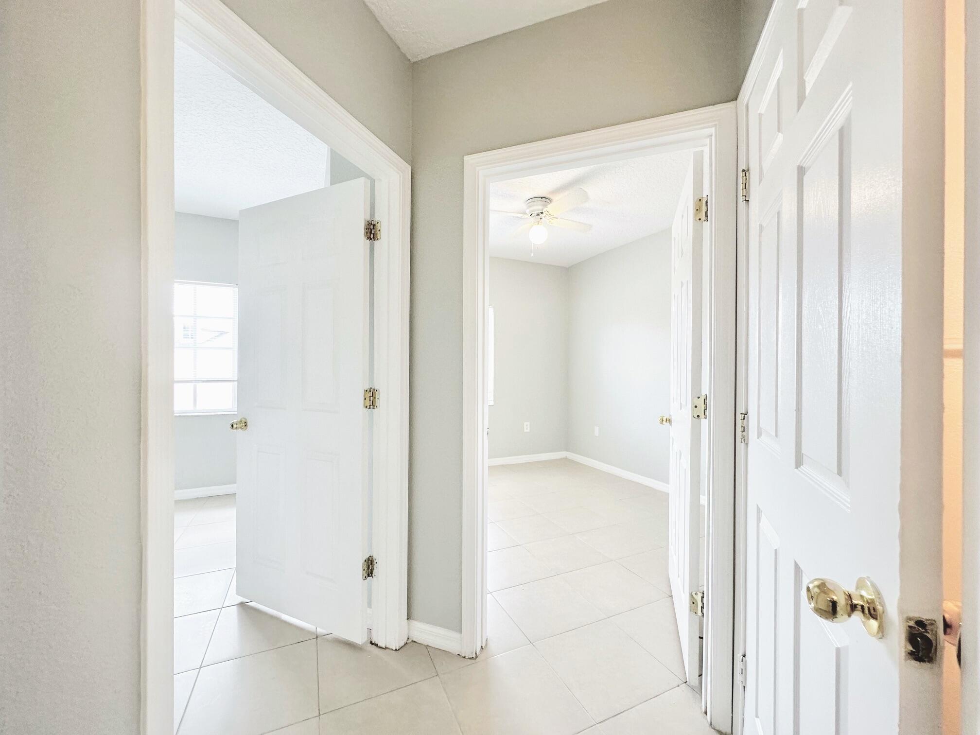 9604 Seadale Court 201 Property Photo 16