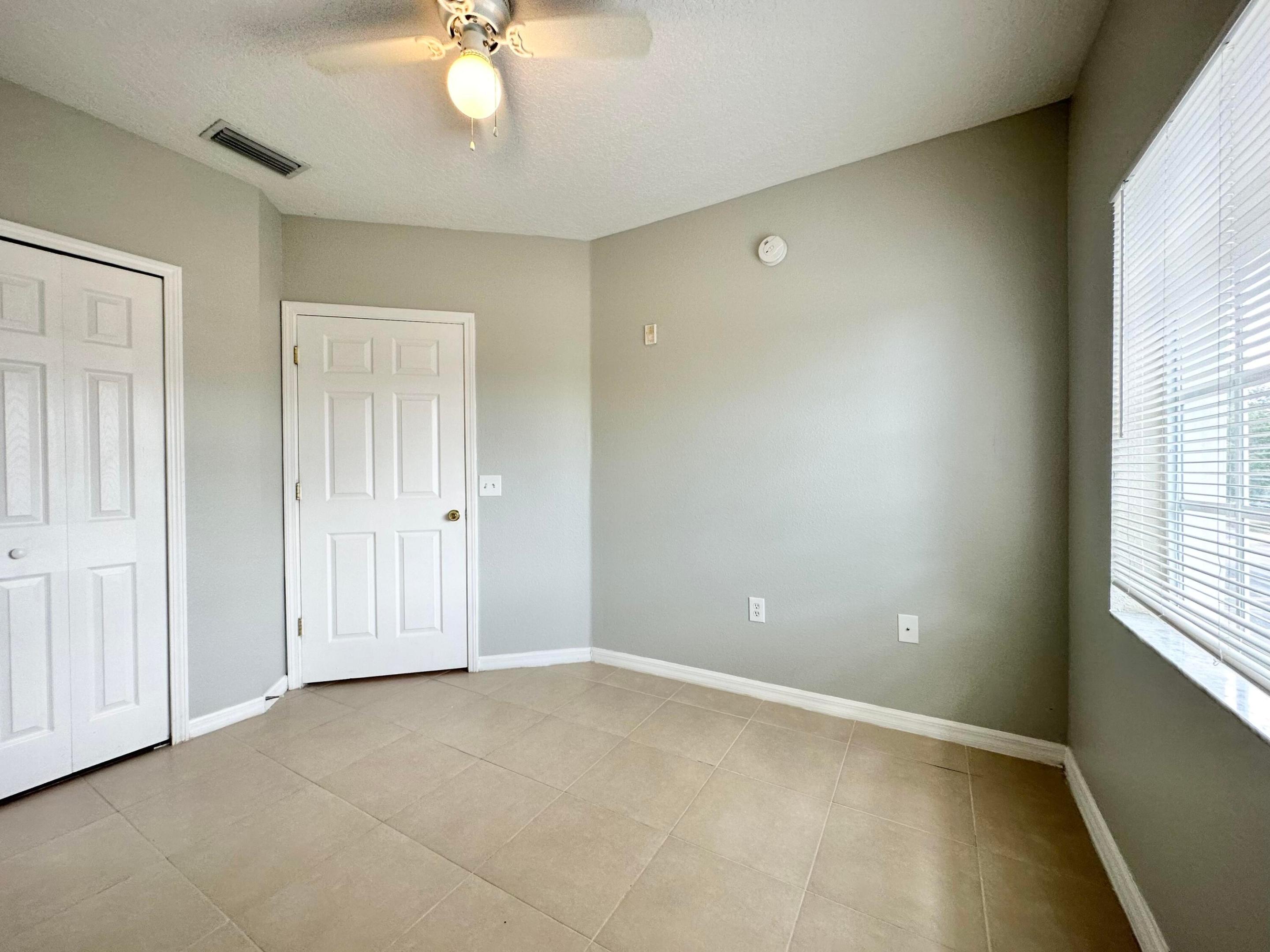 9604 Seadale Court 201 Property Photo 19