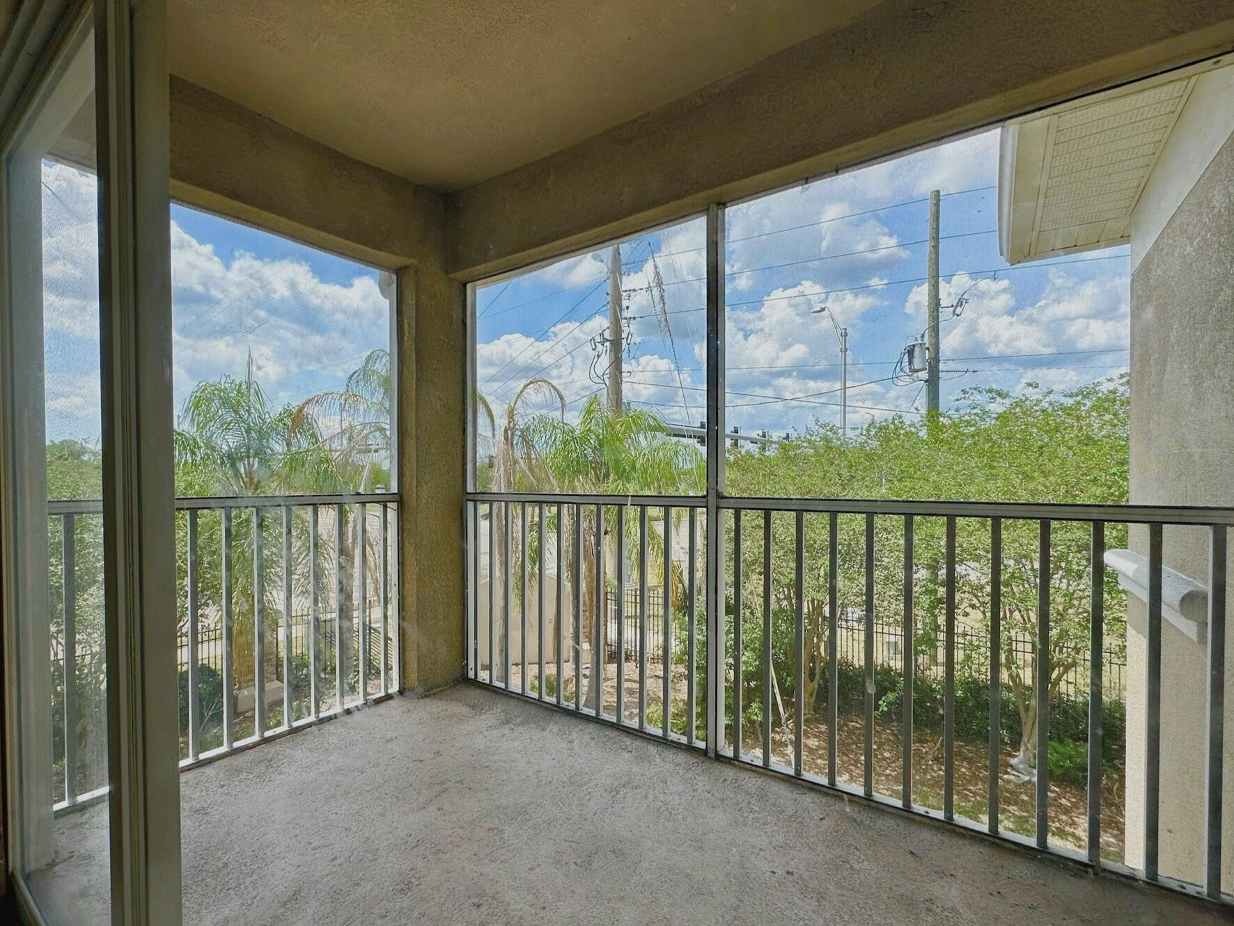 9604 Seadale Court 201 Property Photo 23