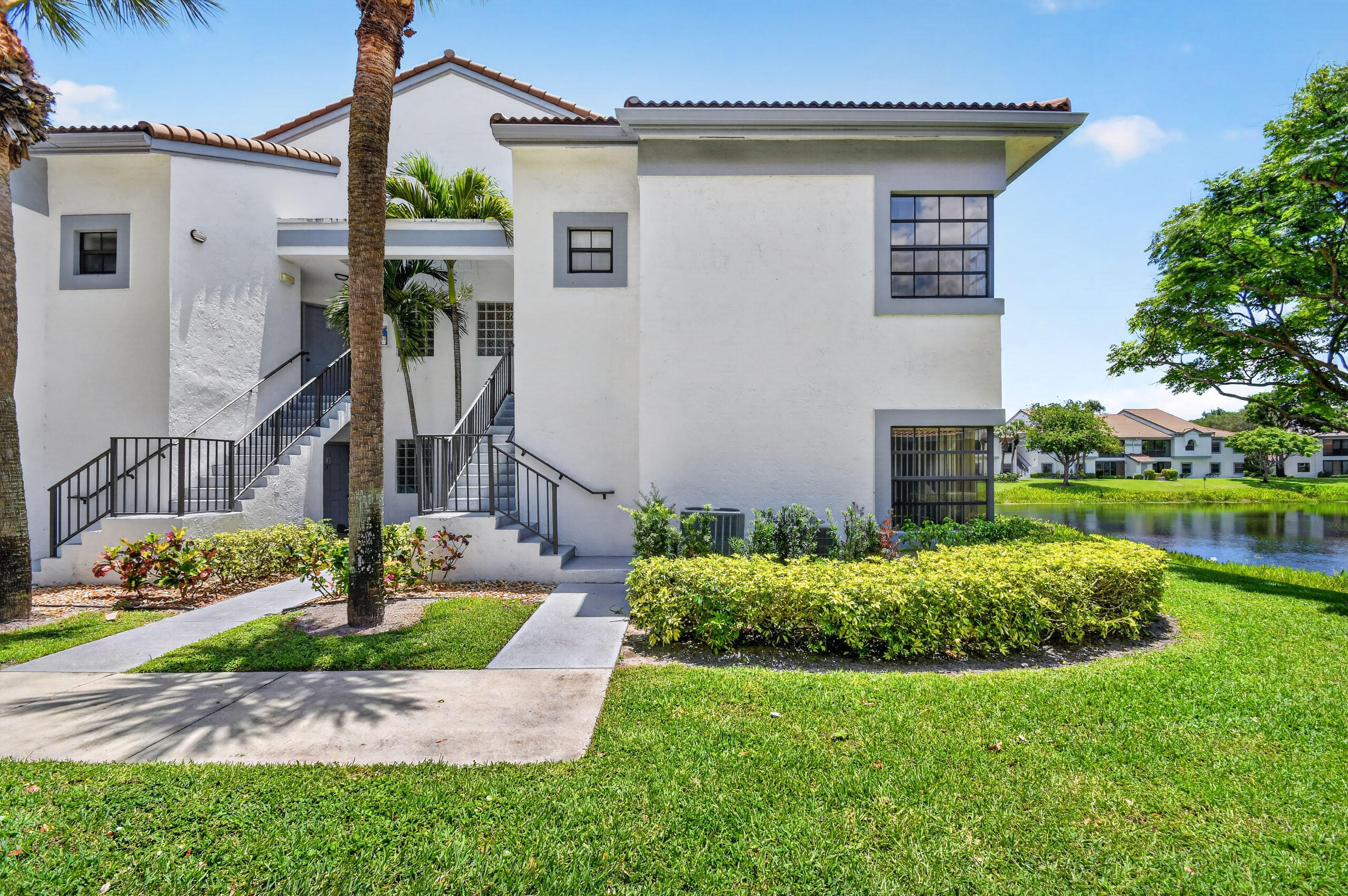 5394 Firenze Drive M Property Photo 4