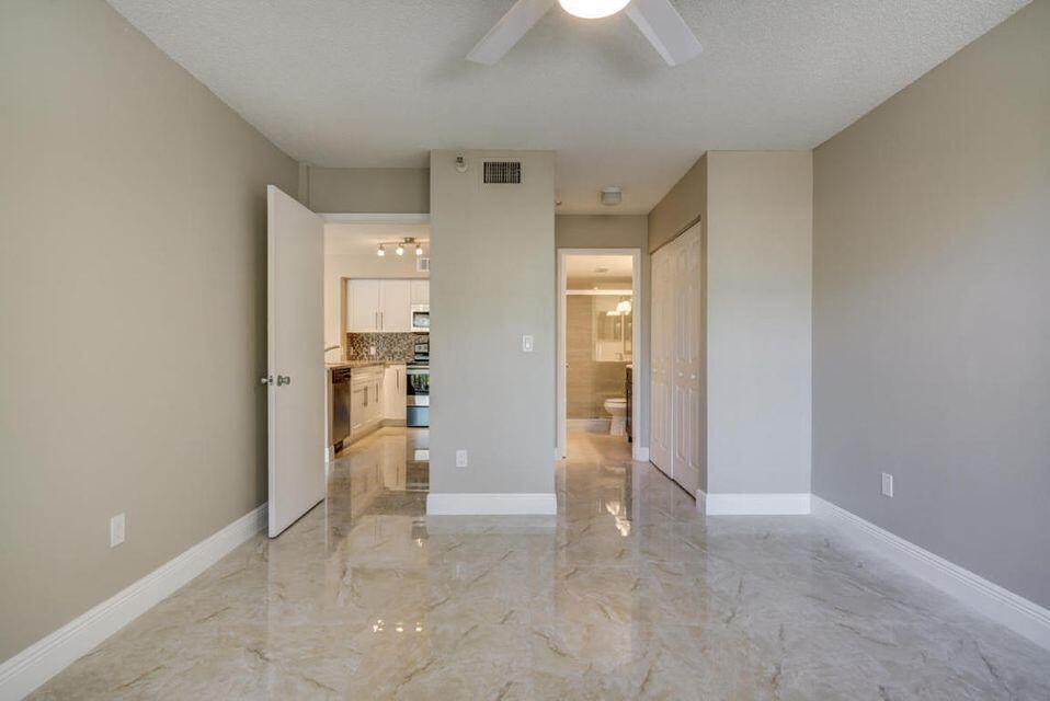140 Yacht Club Way 206 Property Photo 9