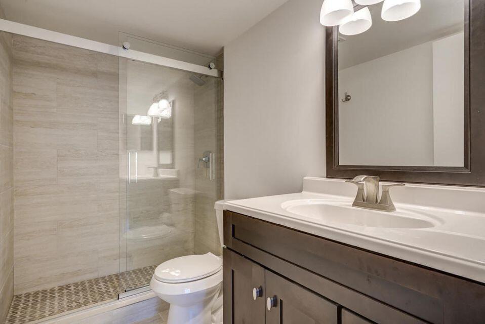 140 Yacht Club Way 206 Property Photo 10