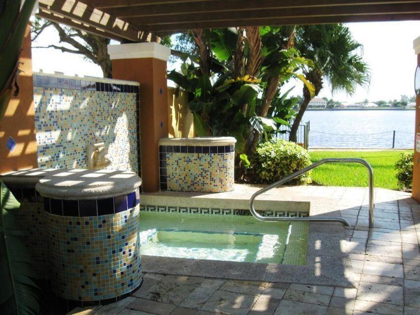 140 Yacht Club Way 206 Property Photo 16
