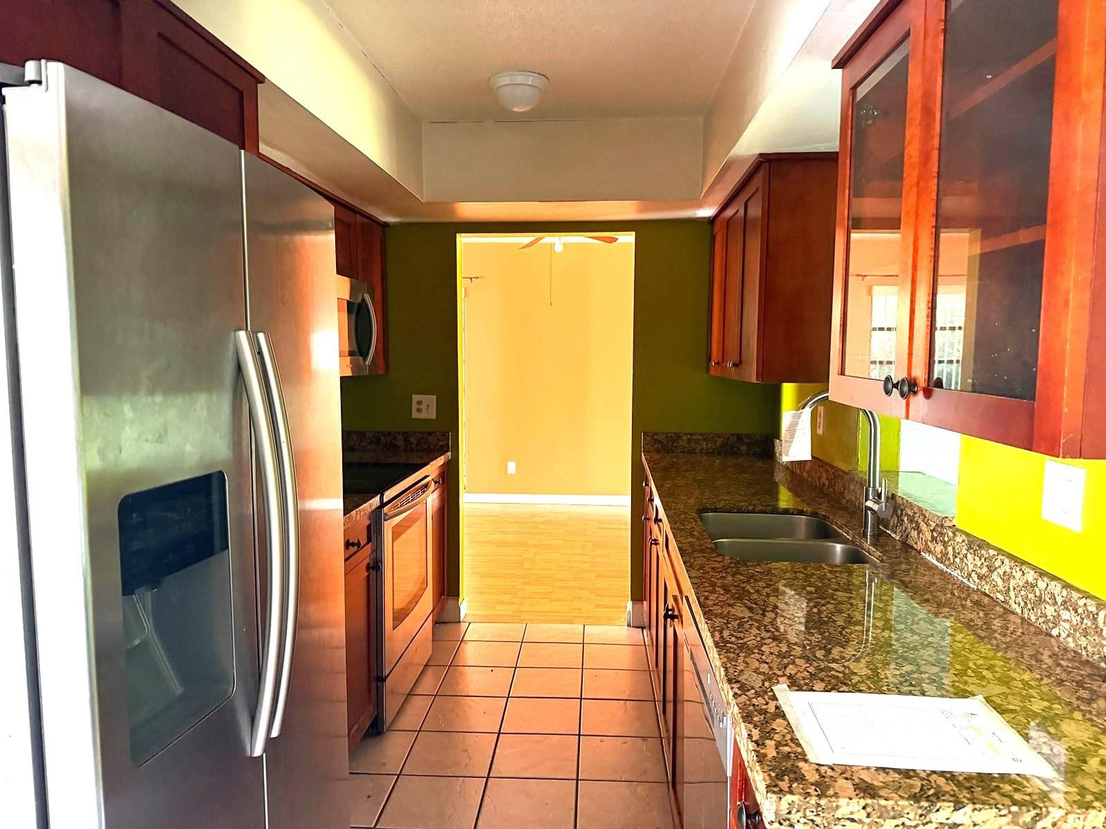 7101 Nw 68th Street Property Photo 5