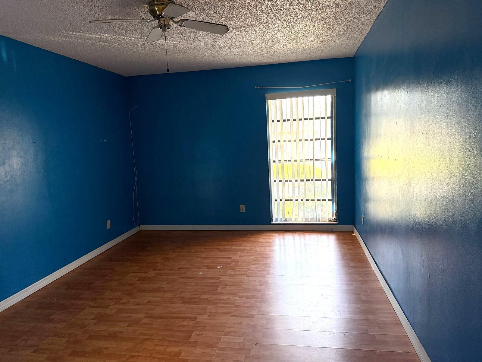 7101 Nw 68th Street Property Photo 8