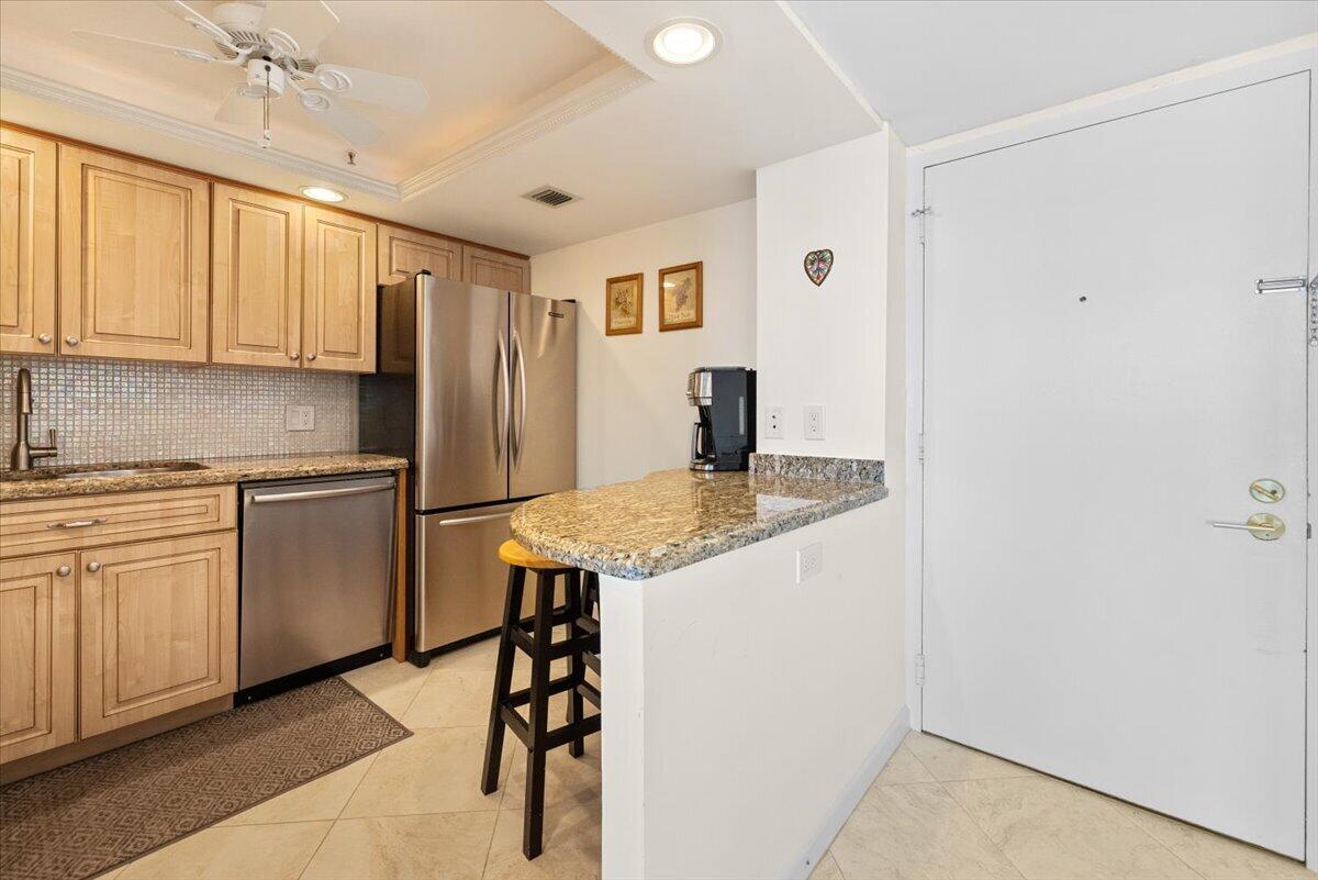 3912 S Ocean Boulevard 603 Property Photo 7
