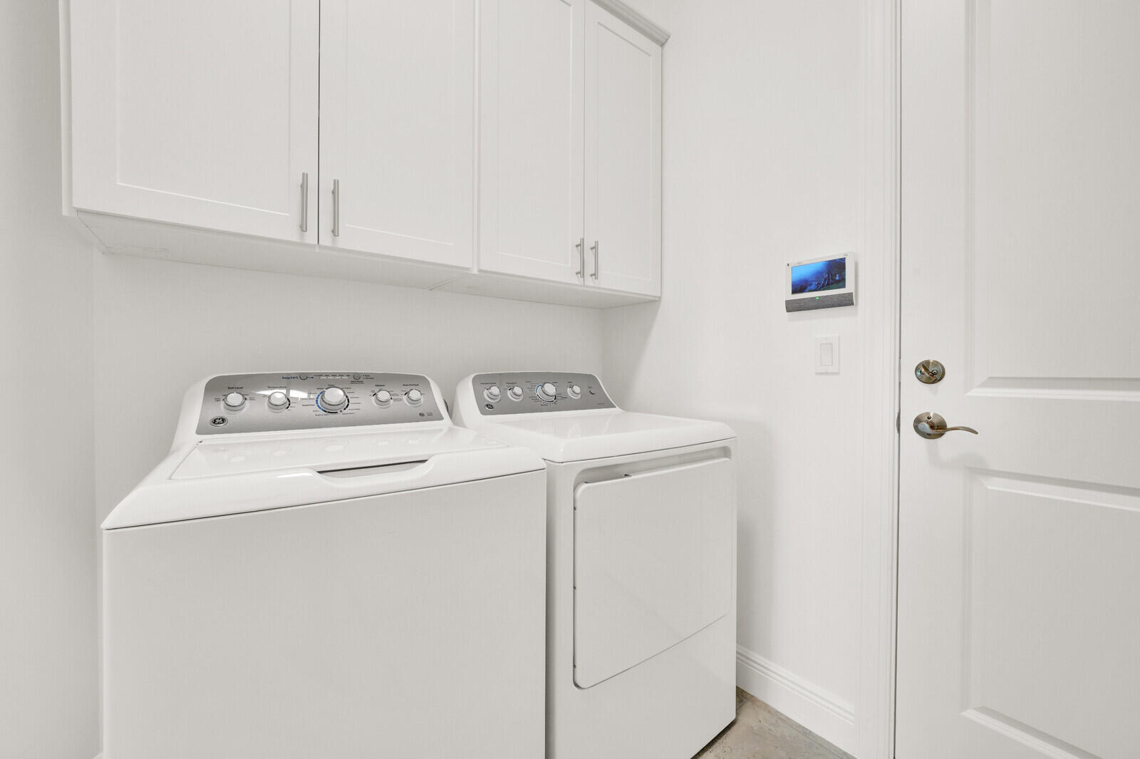 15851 Alys Terrace Property Photo 30