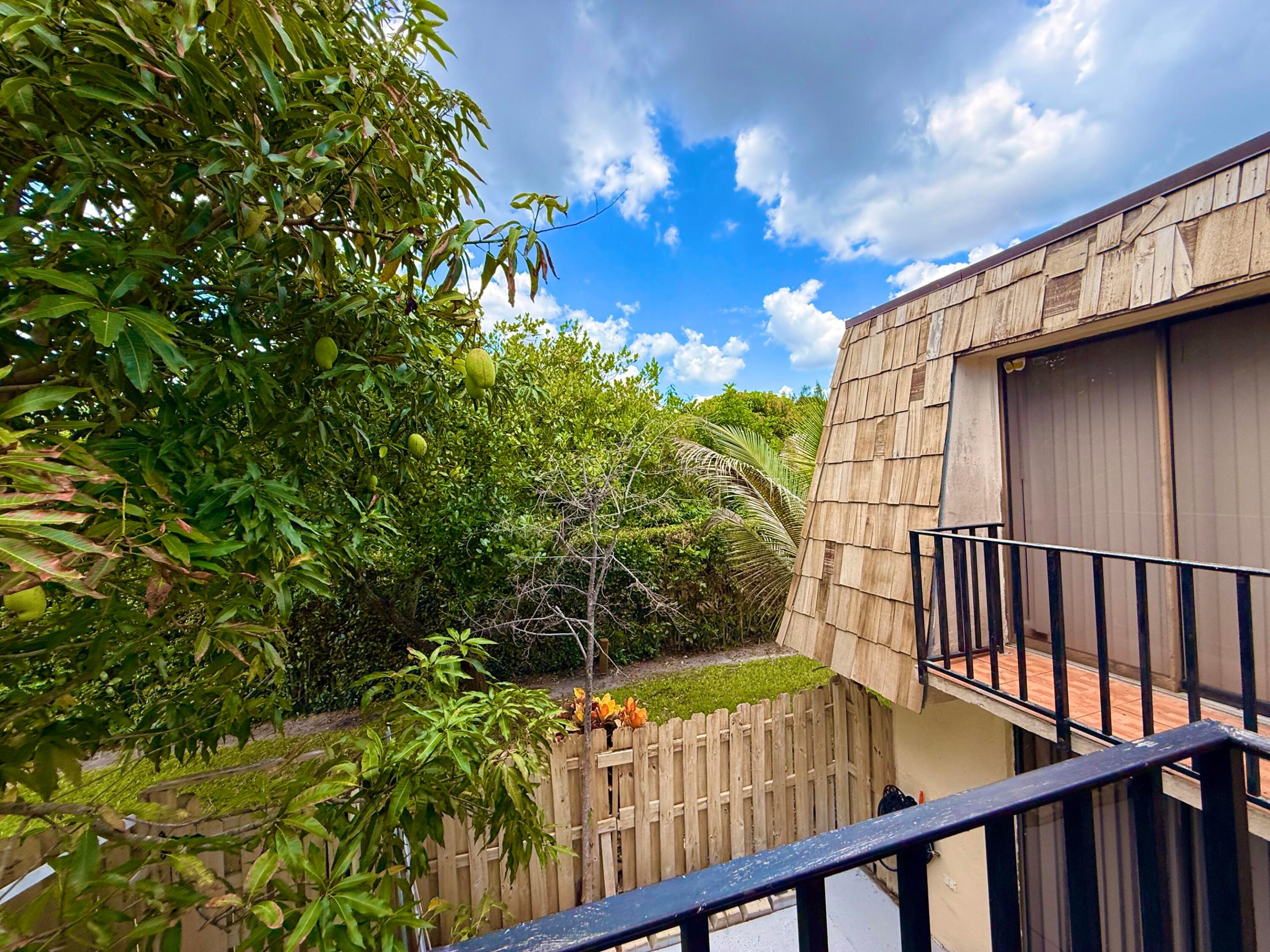 1684 Forest Lakes Circle A Property Photo 9