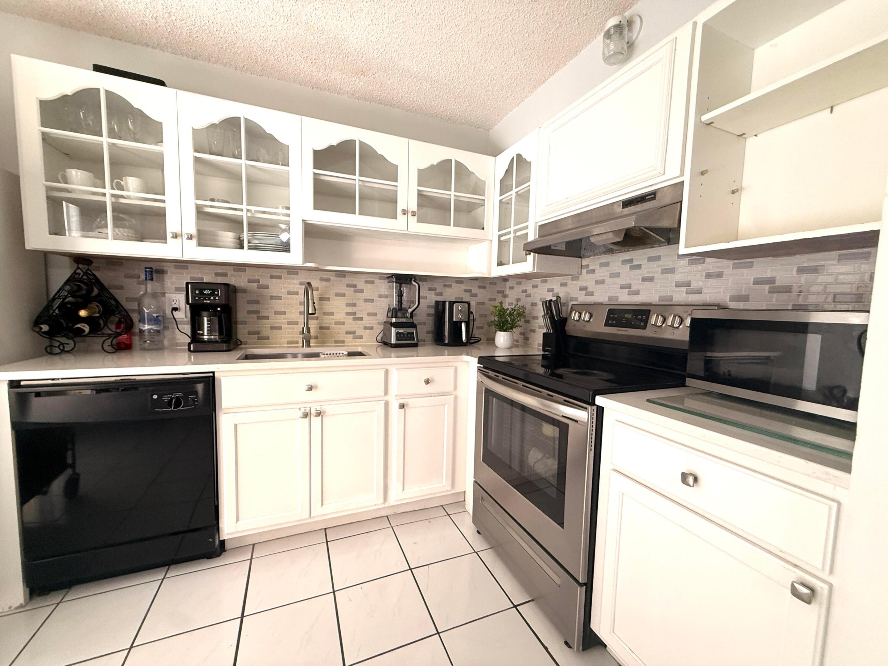 1684 Forest Lakes Circle A Property Photo 27