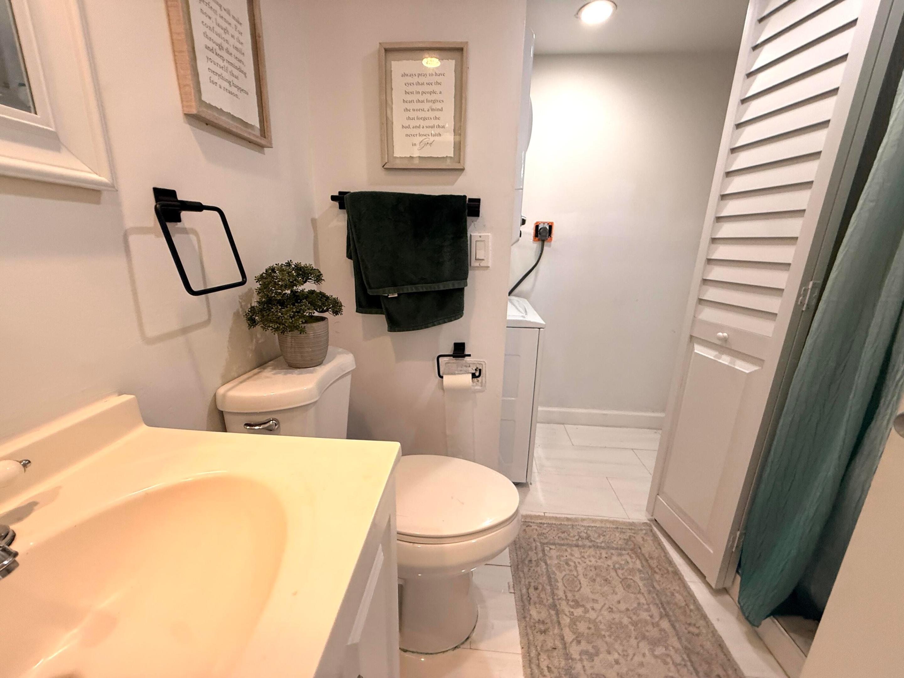 1684 Forest Lakes Circle A Property Photo 40