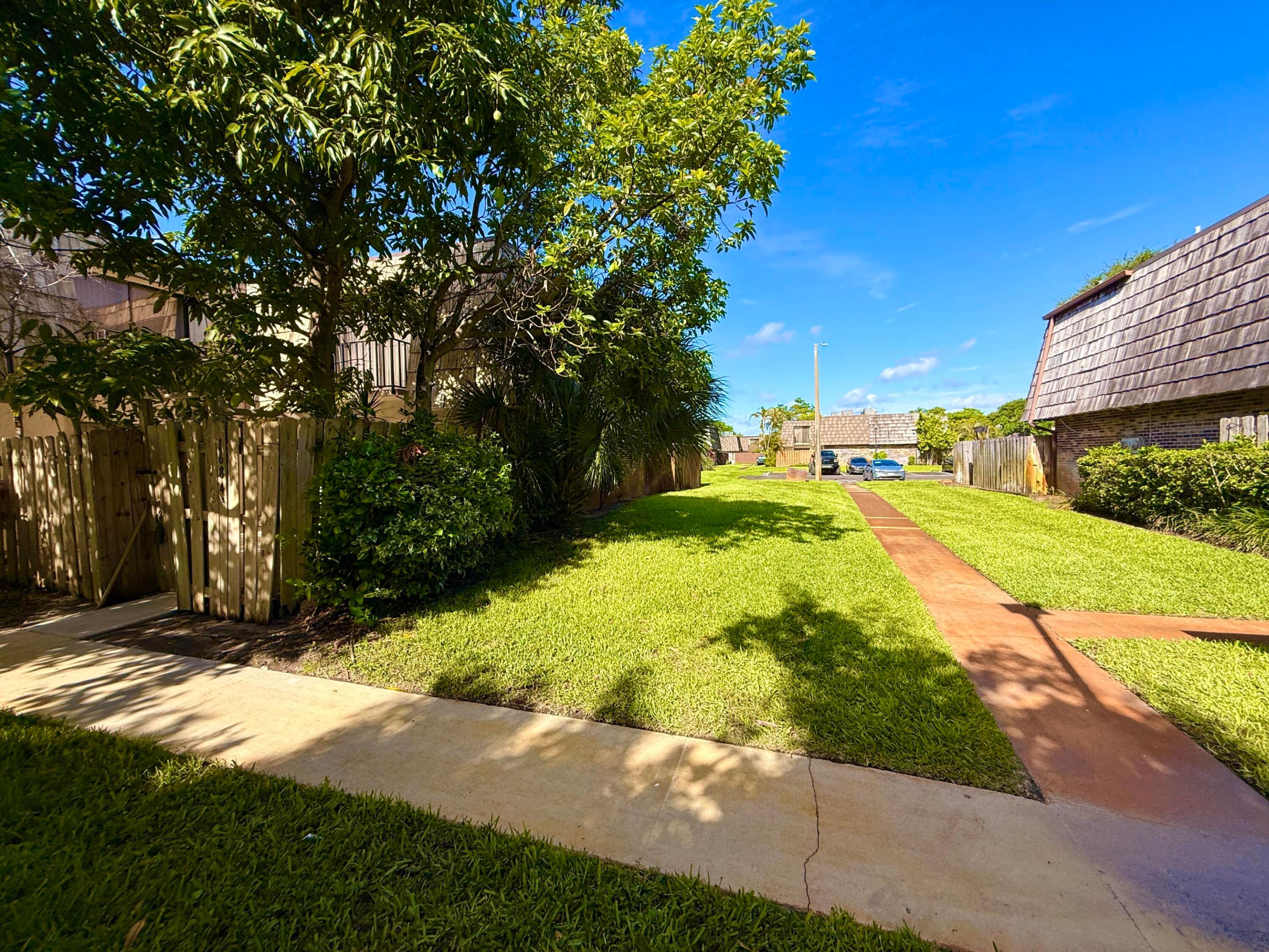 1684 Forest Lakes Circle A Property Photo 68
