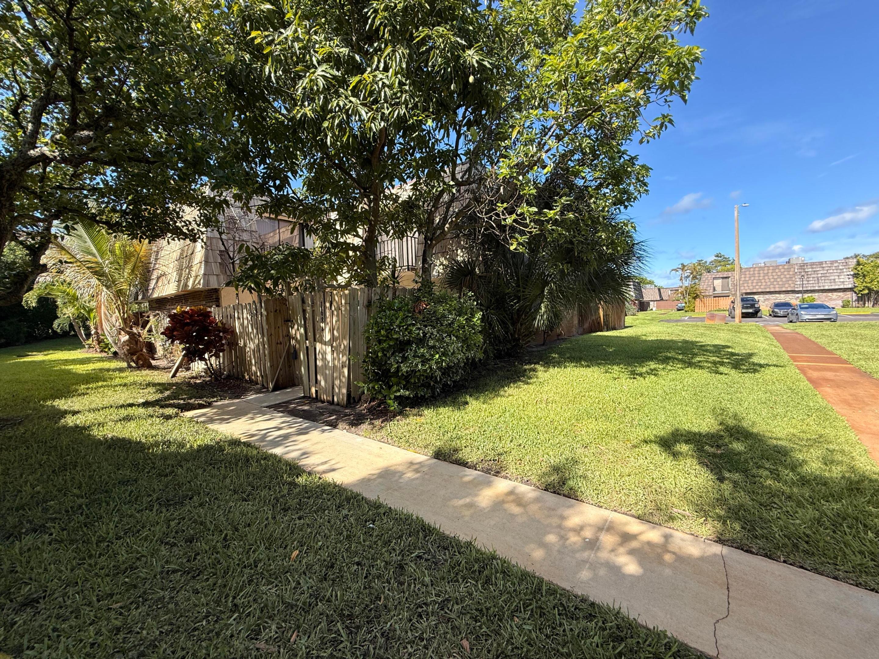 1684 Forest Lakes Circle A Property Photo 71