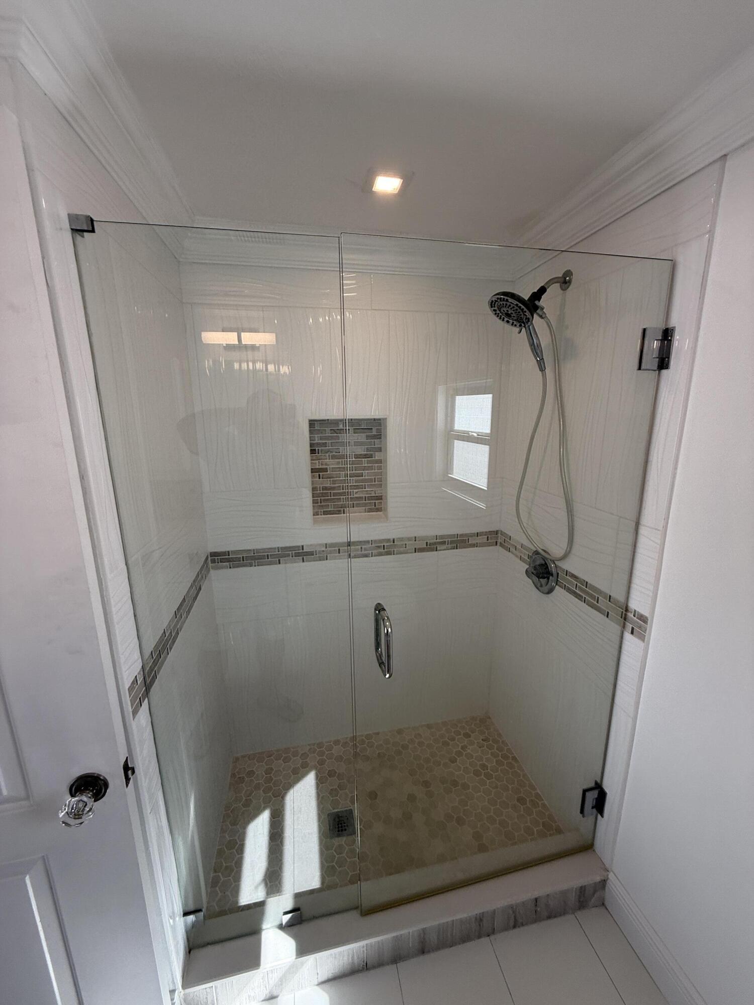 206 Eagle Drive E Property Photo 6