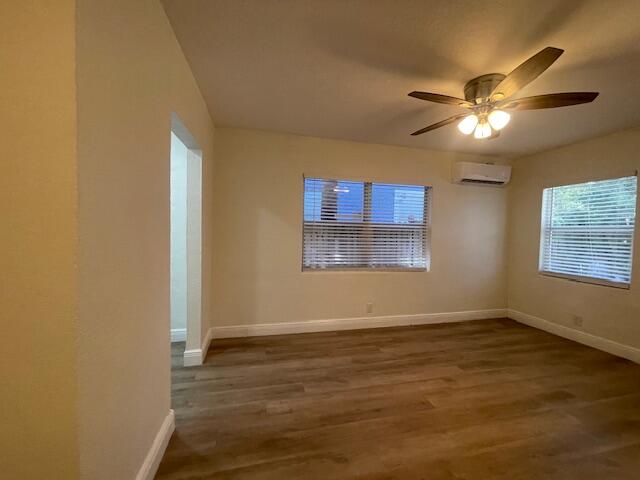304 N Tamarind Avenue Property Photo 22