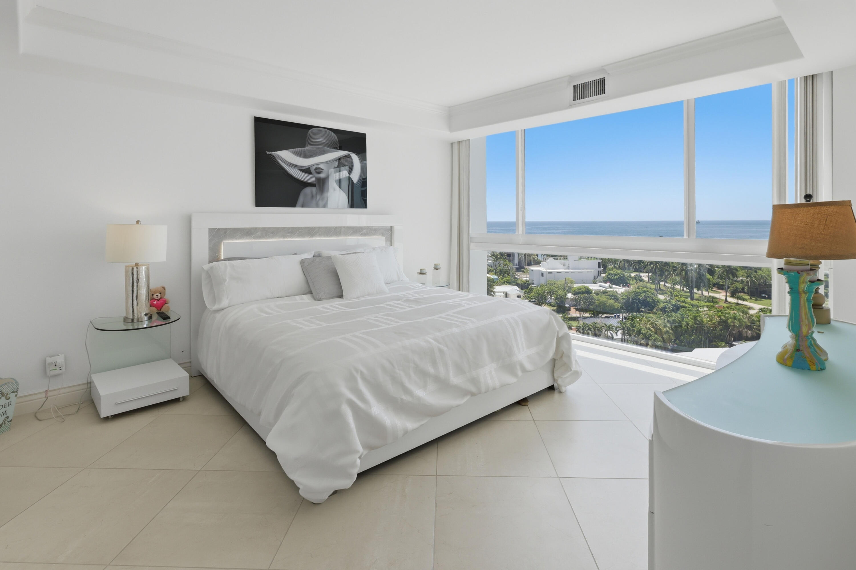 2715 N Ocean Boulevard 10c Property Photo 10