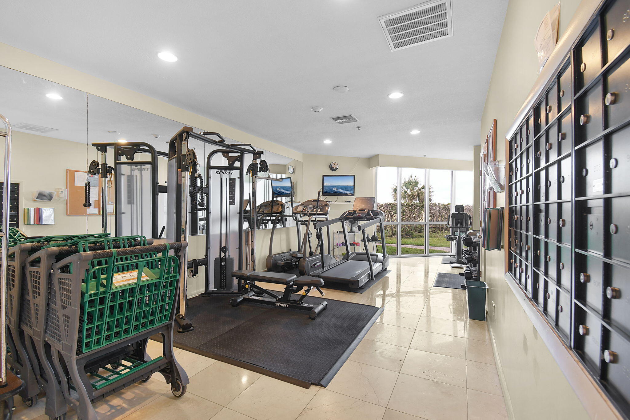 3870 N Highway A1a 805 Property Photo 27