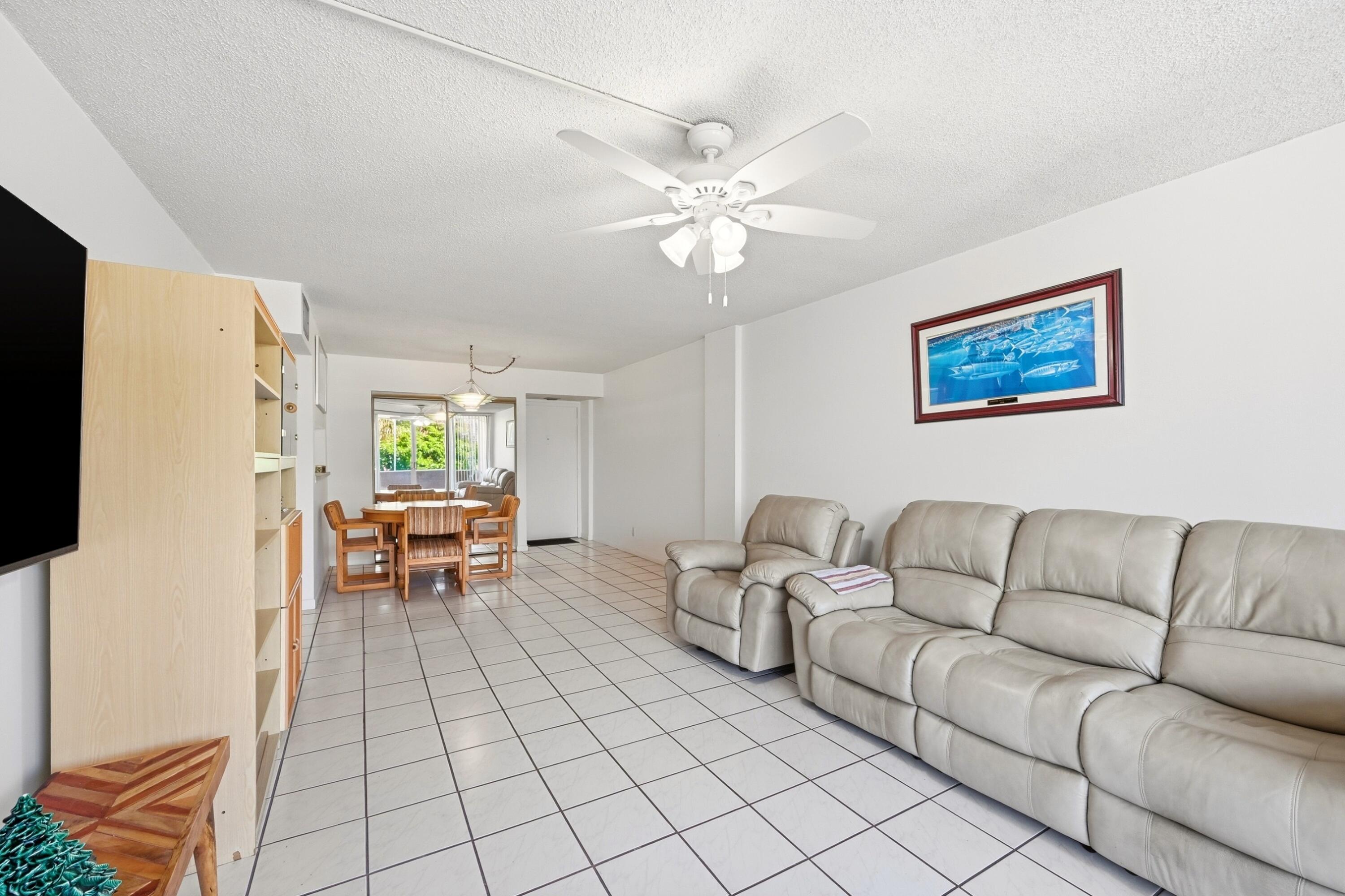 740 S Federal Highway 208 Property Photo 20