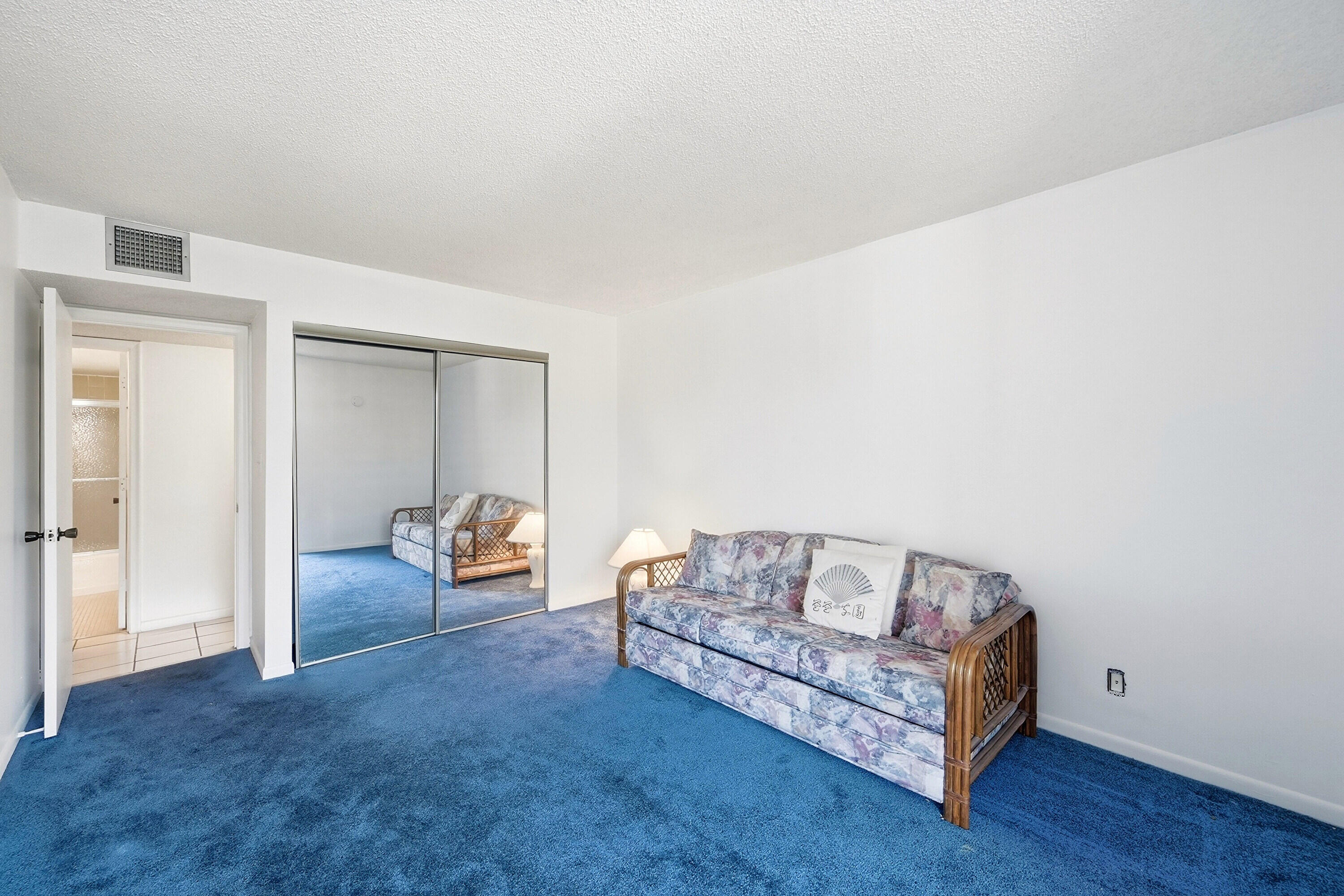 740 S Federal Highway 208 Property Photo 23