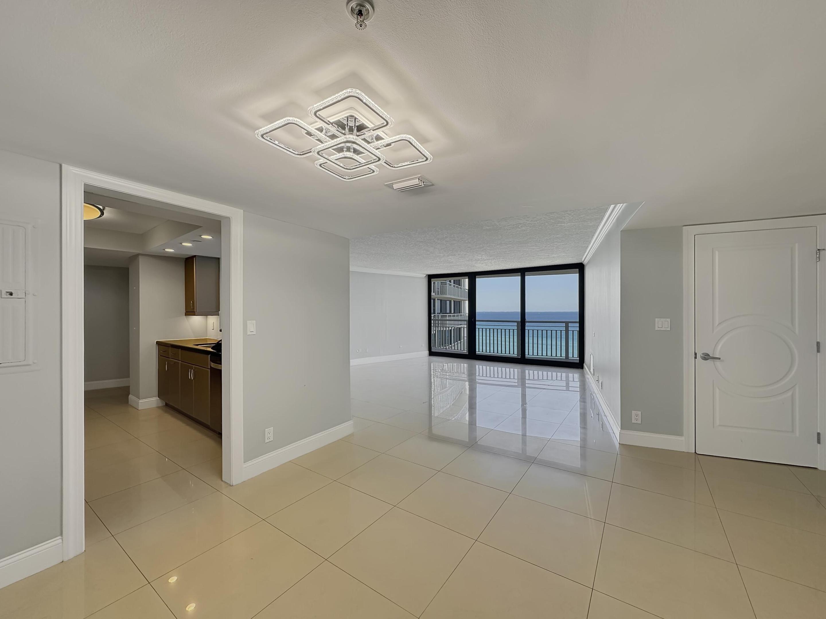3000 N Ocean Drive 23 E Property Photo 3