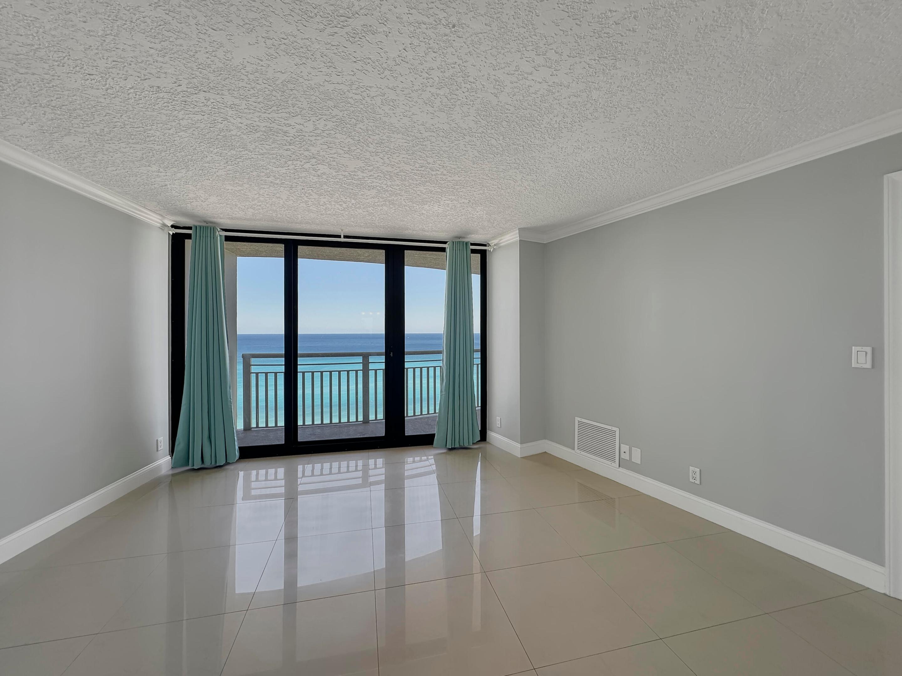 3000 N Ocean Drive 23 E Property Photo 10